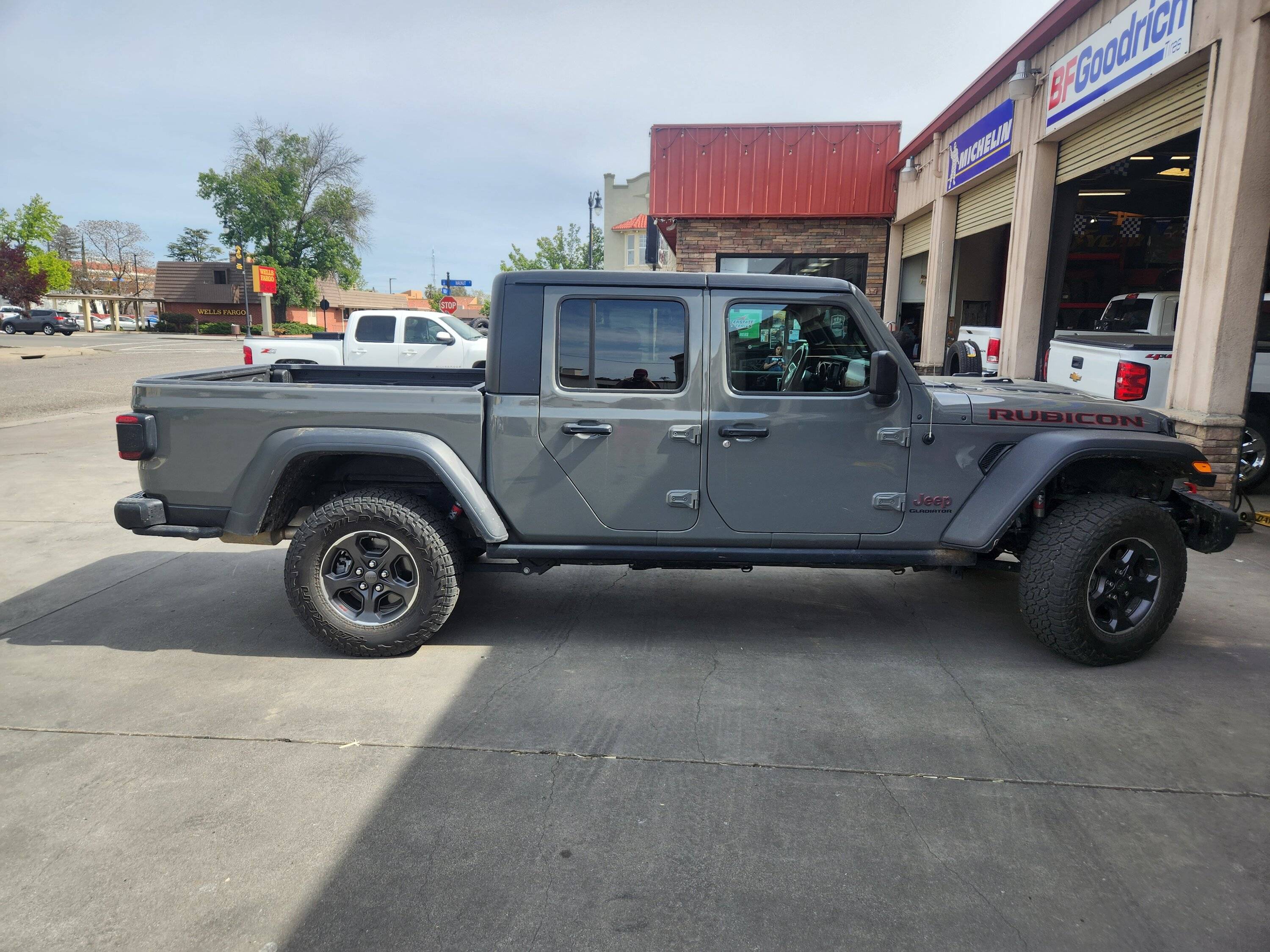 Jeep Gladiator Diesel Desert and Trail Build 20230421_153143