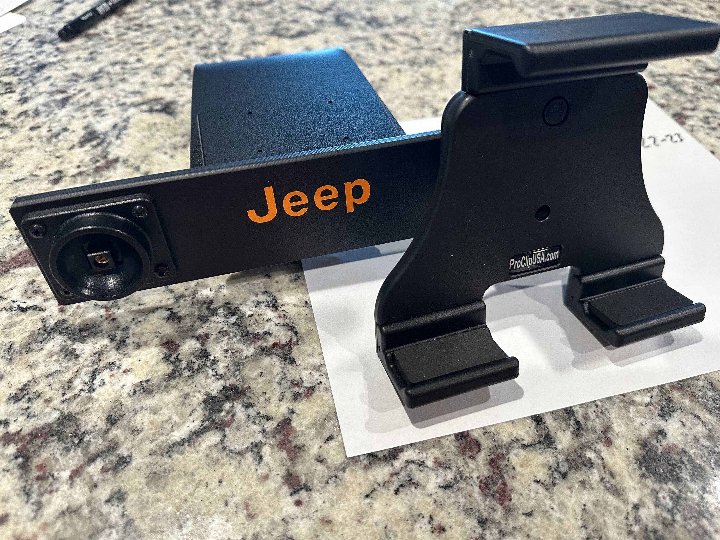 Jeep Gladiator 2 Pro Clips for Jeep Wrangler JL / Gladiator Center Dash Phone Mount and Extra-Strength Center Dash Phone Mount IMG_1788