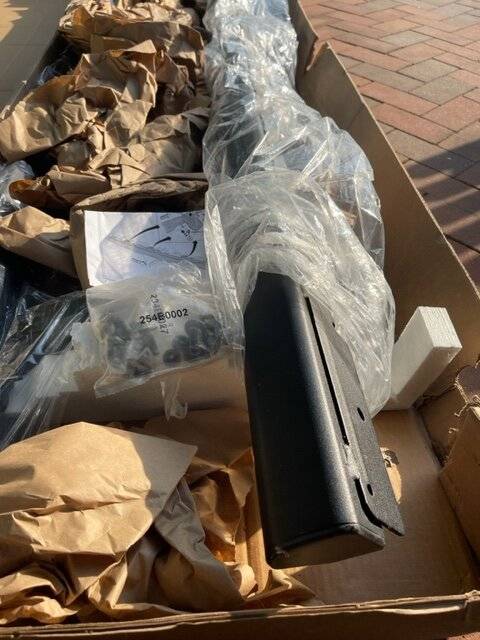 Jeep Gladiator OEM Mopar 82215605 Rock Rails for Jeep Gladiator JT Rock Rail2