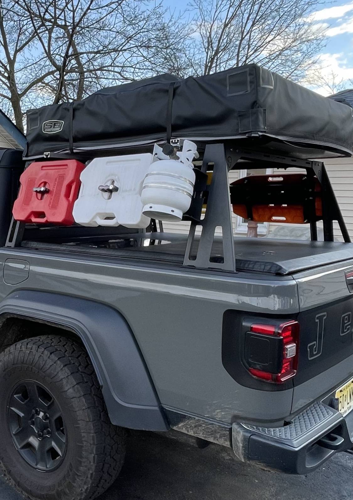 Jeep Gladiator JCR Full Bed Rack/ Smittybilt tent IMG_0215