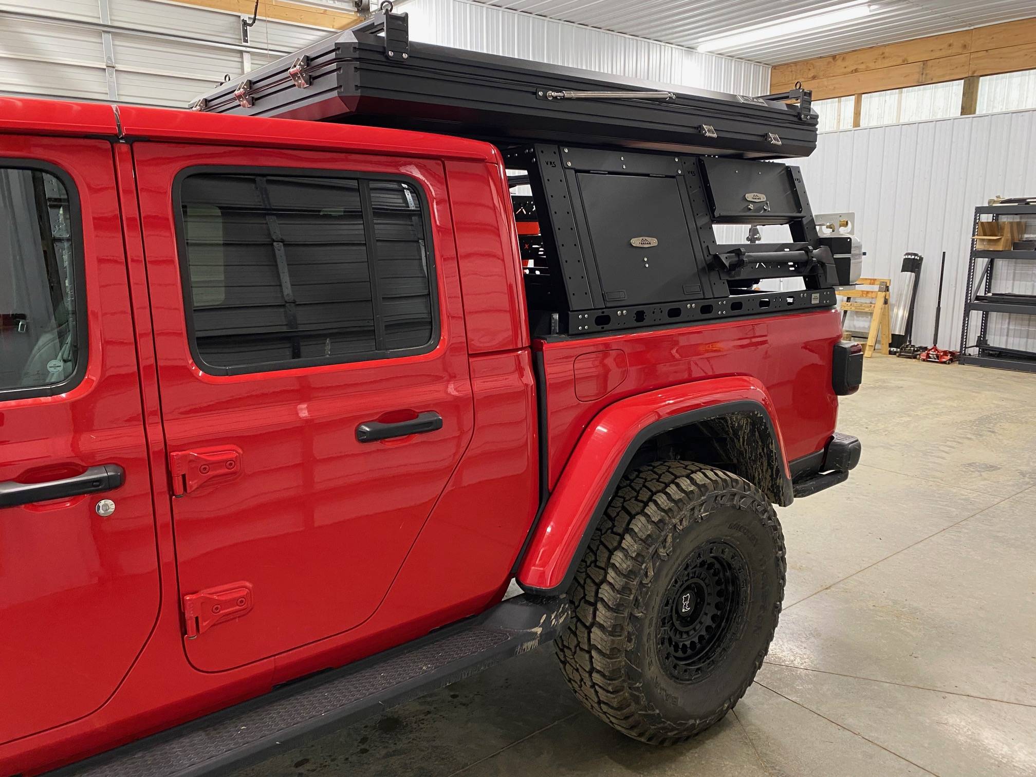 Jeep Gladiator Brand New VRS Bed Rack System by KB Voodoo! (photo heavy) IMG_6136
