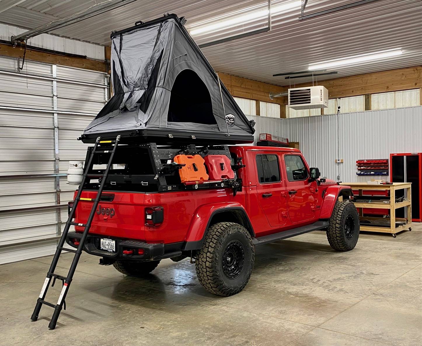 Jeep Gladiator Brand New VRS Bed Rack System by KB Voodoo! (photo heavy) IMG_6137
