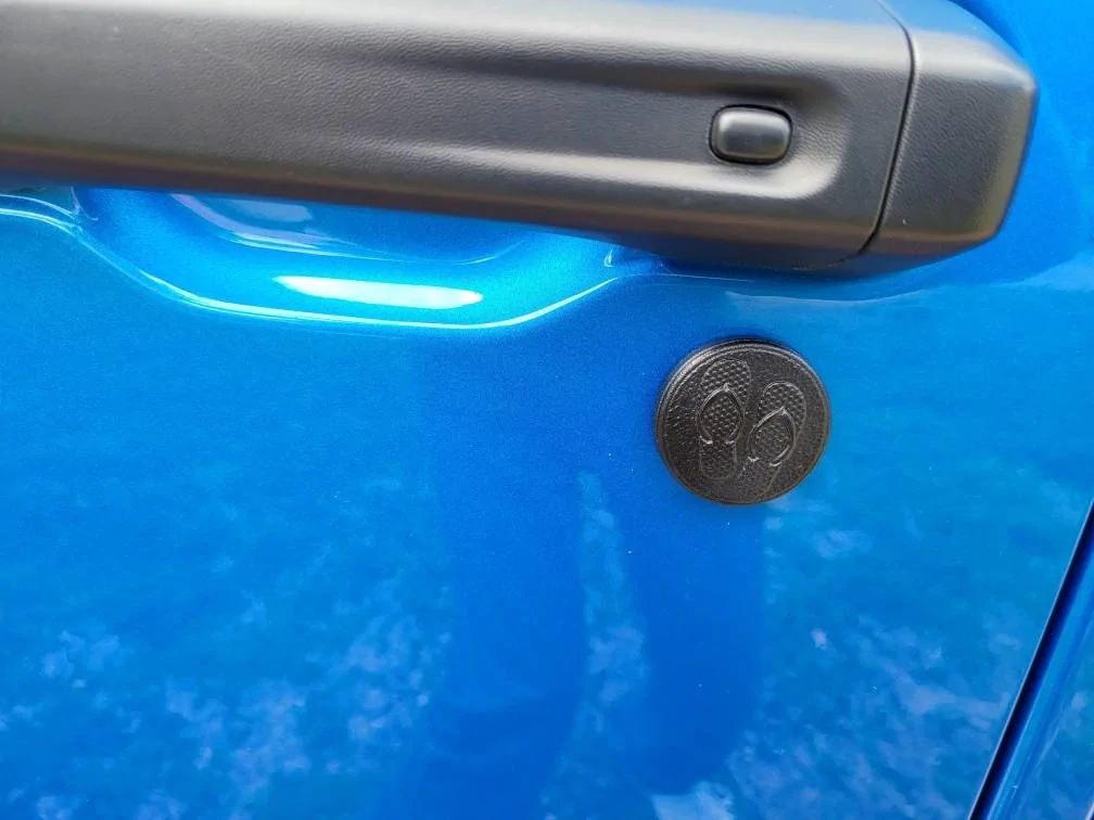 Jeep Gladiator ? It's gonna be another flip flop Summer? flip flops