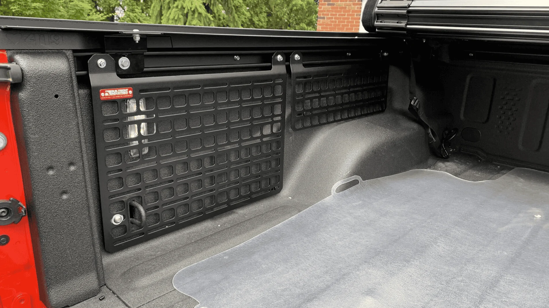 Jeep Gladiator Builtright bedside MOLLE rack panel system - both sides and cab wall 1682370501144