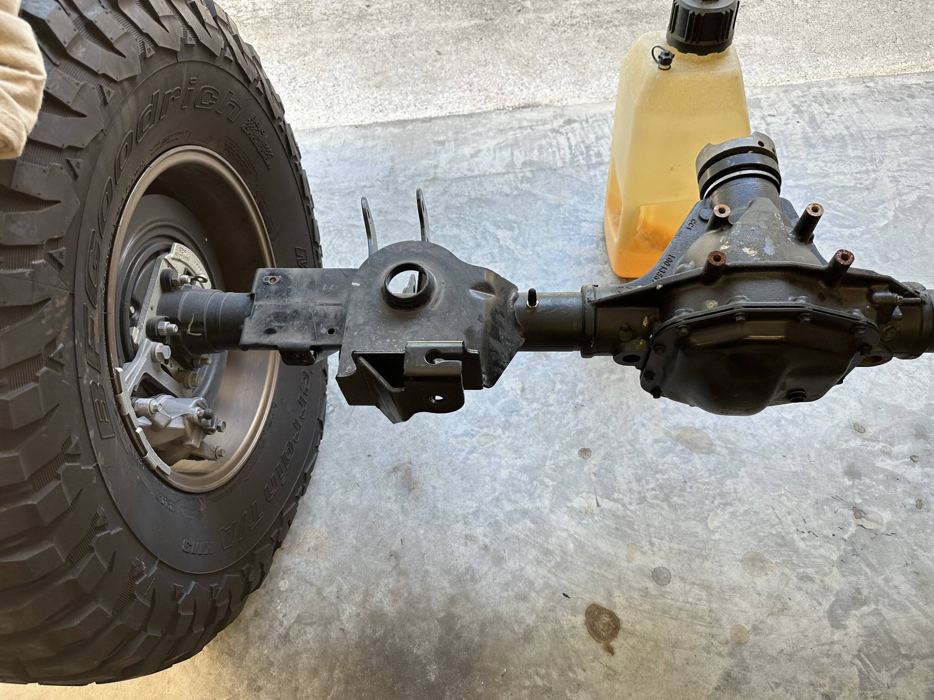 Jeep Gladiator 4000$ Rubicon diesel D44s for sale with driveshafts and control arms avail. IMG_0280