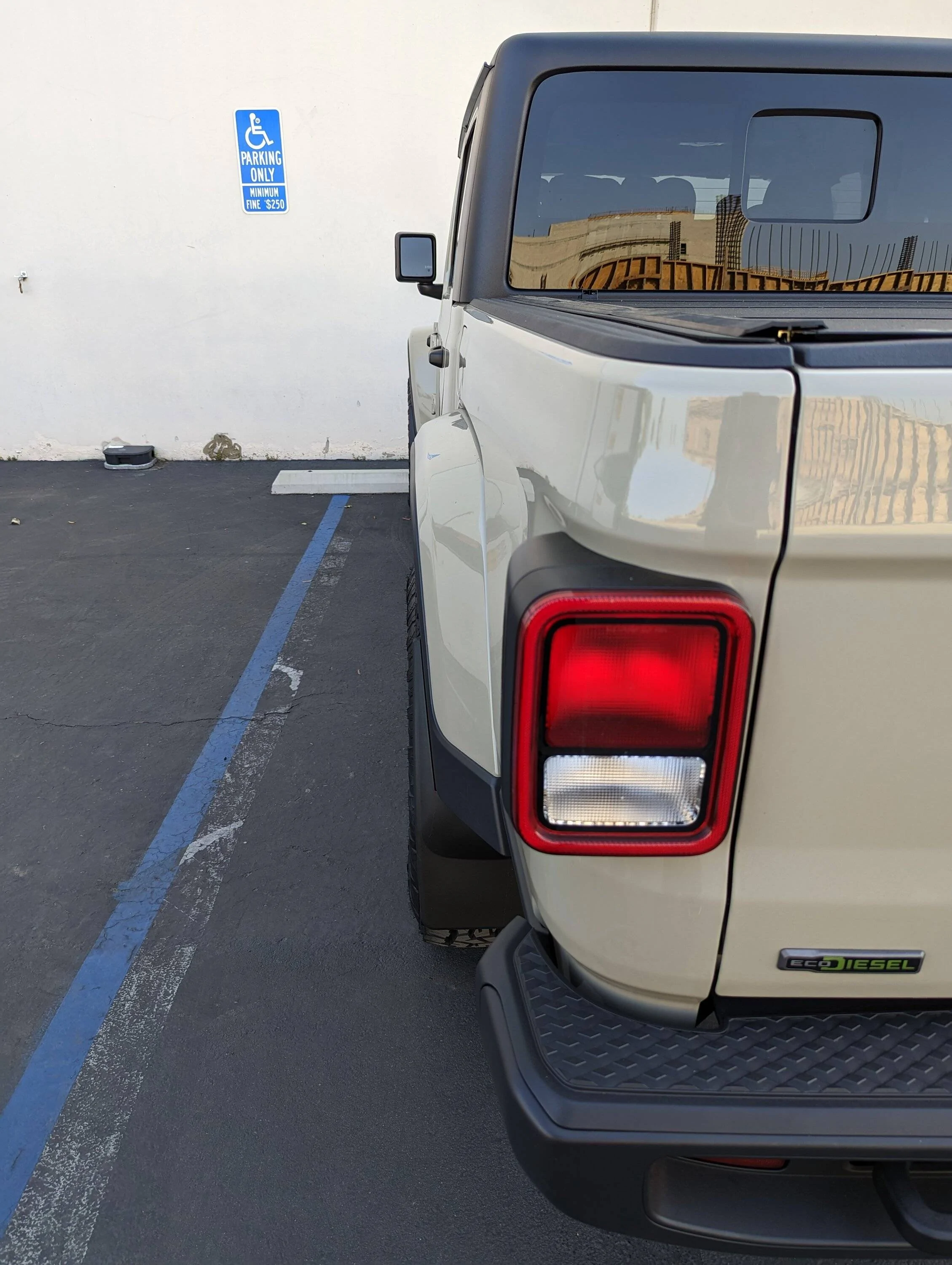 Jeep Gladiator How much rear clearance do I really need? PXL_20230425_000828997