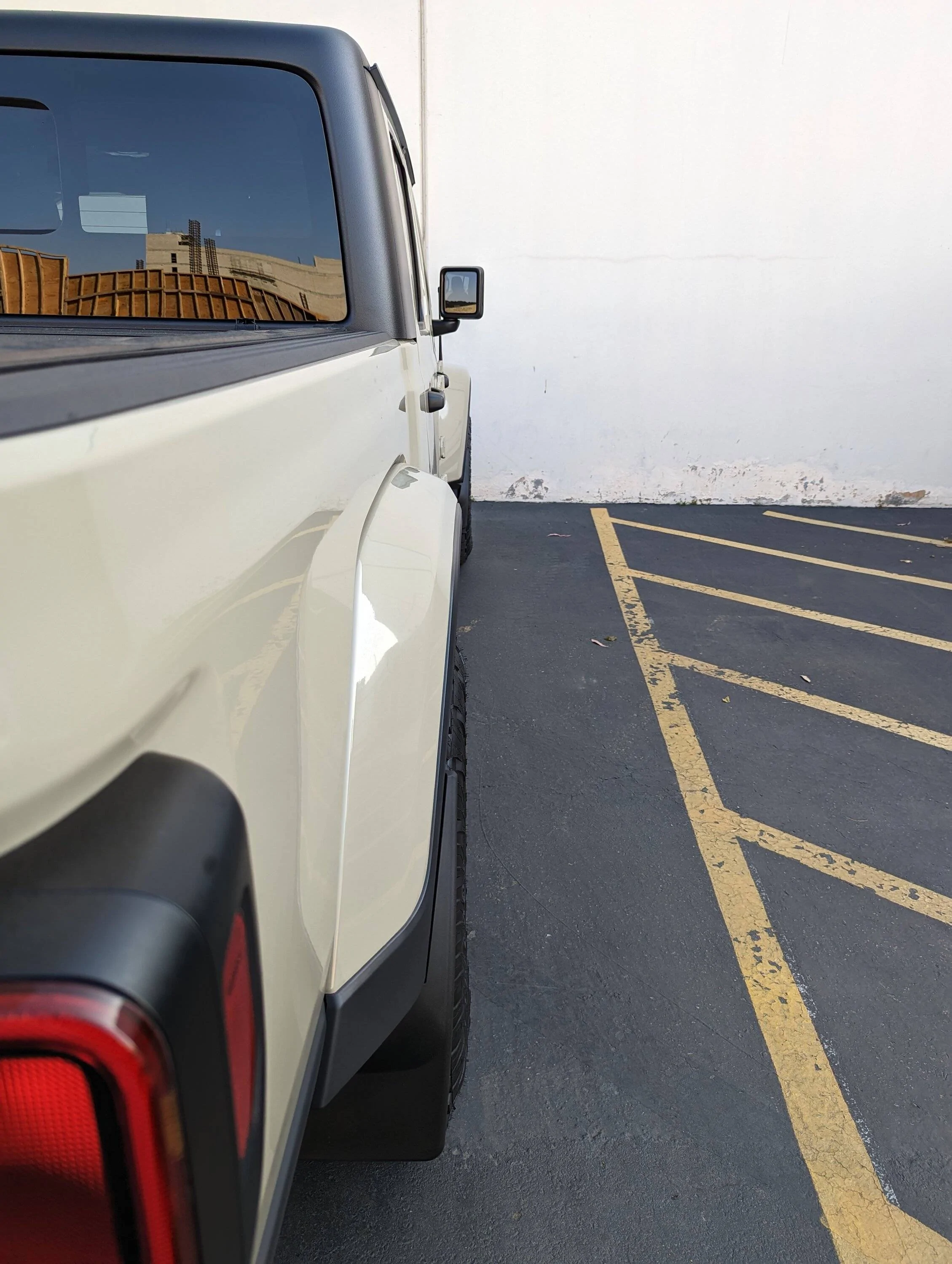 Jeep Gladiator How much rear clearance do I really need? PXL_20230425_000838240
