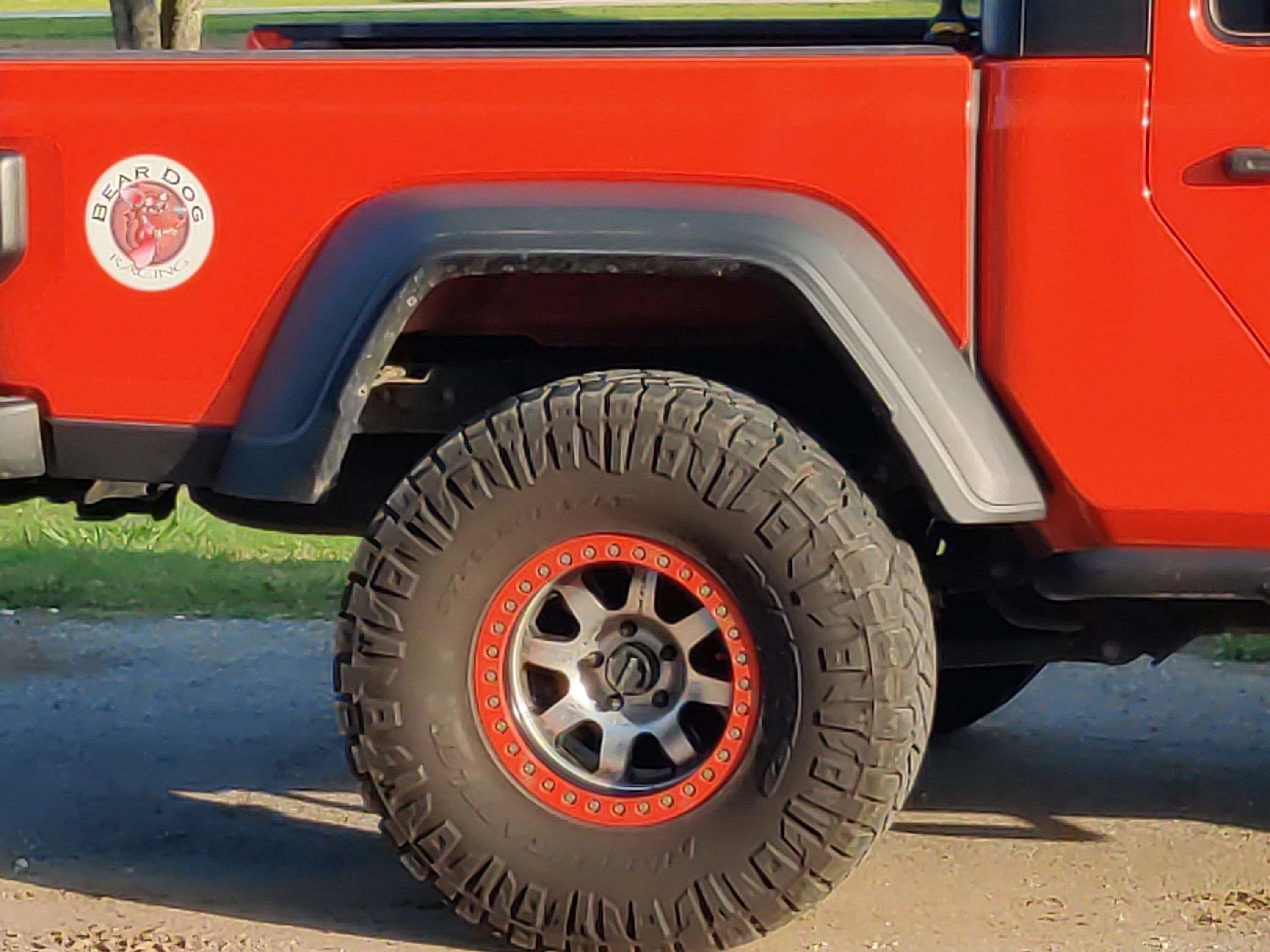 Jeep Gladiator Rear fenders chop done... 2023-04-24-18-40-35-165
