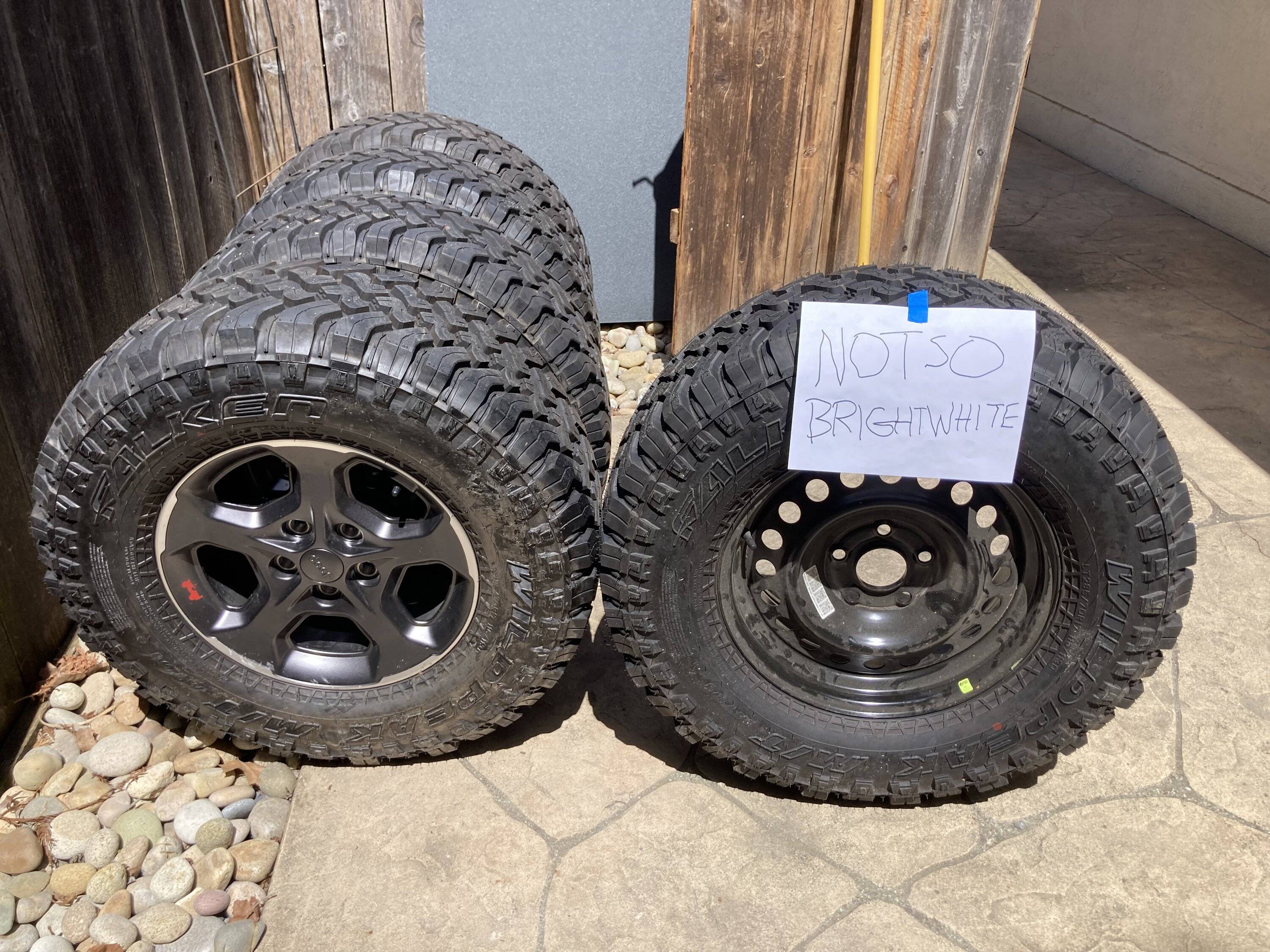 Jeep Gladiator Rubicon Mud Terrains IMG_8458