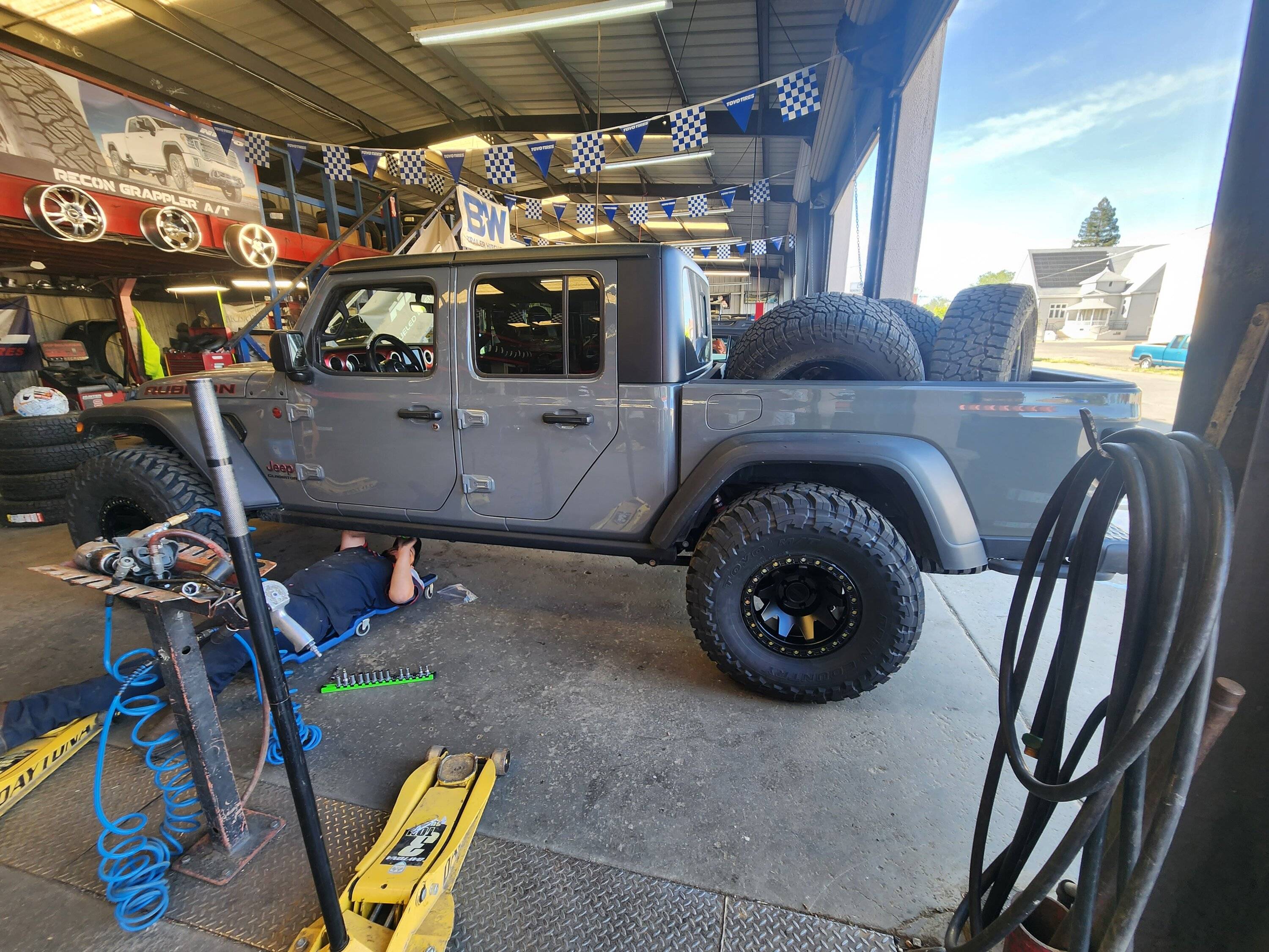 Jeep Gladiator Diesel Desert and Trail Build 20230424_161416