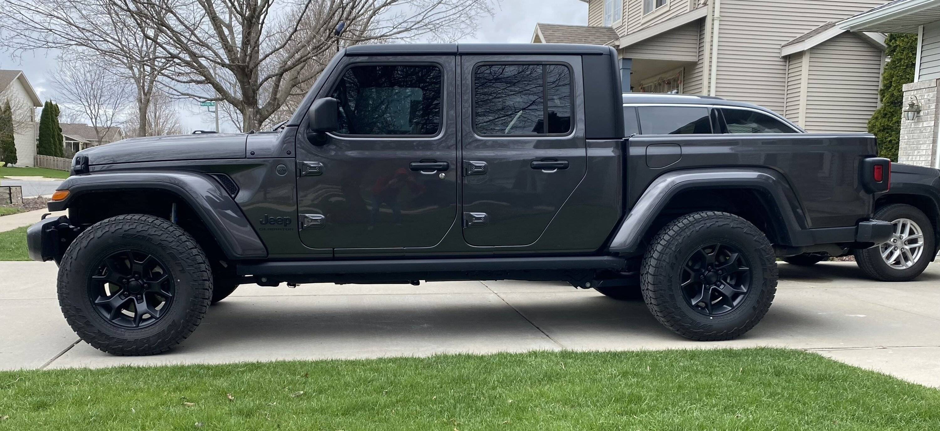 Jeep Gladiator Tera Flex level kit? Yes or no IMG_3797-1