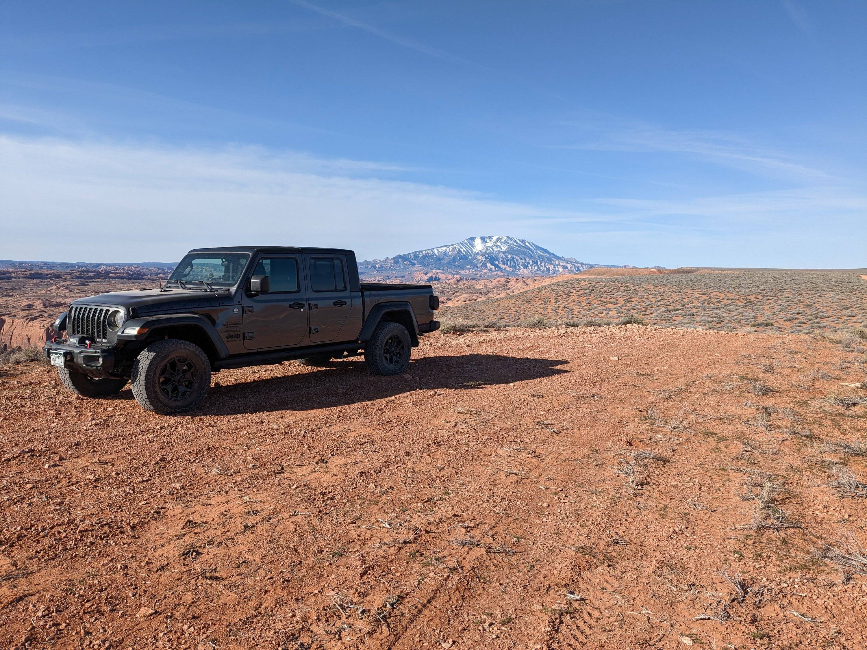 Jeep Gladiator Gladiator Glamour Shots PXL_20230423_150132803