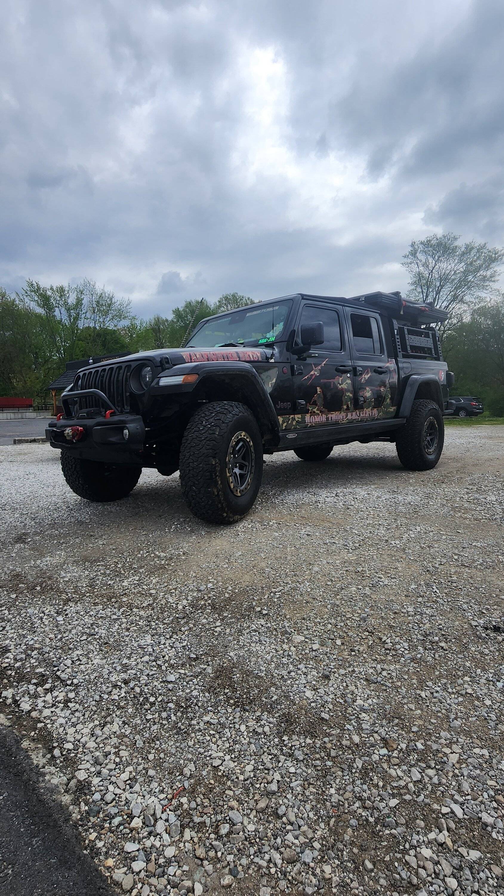 Jeep Gladiator "Betsy" The Memorial Gladiator 20230422_155540