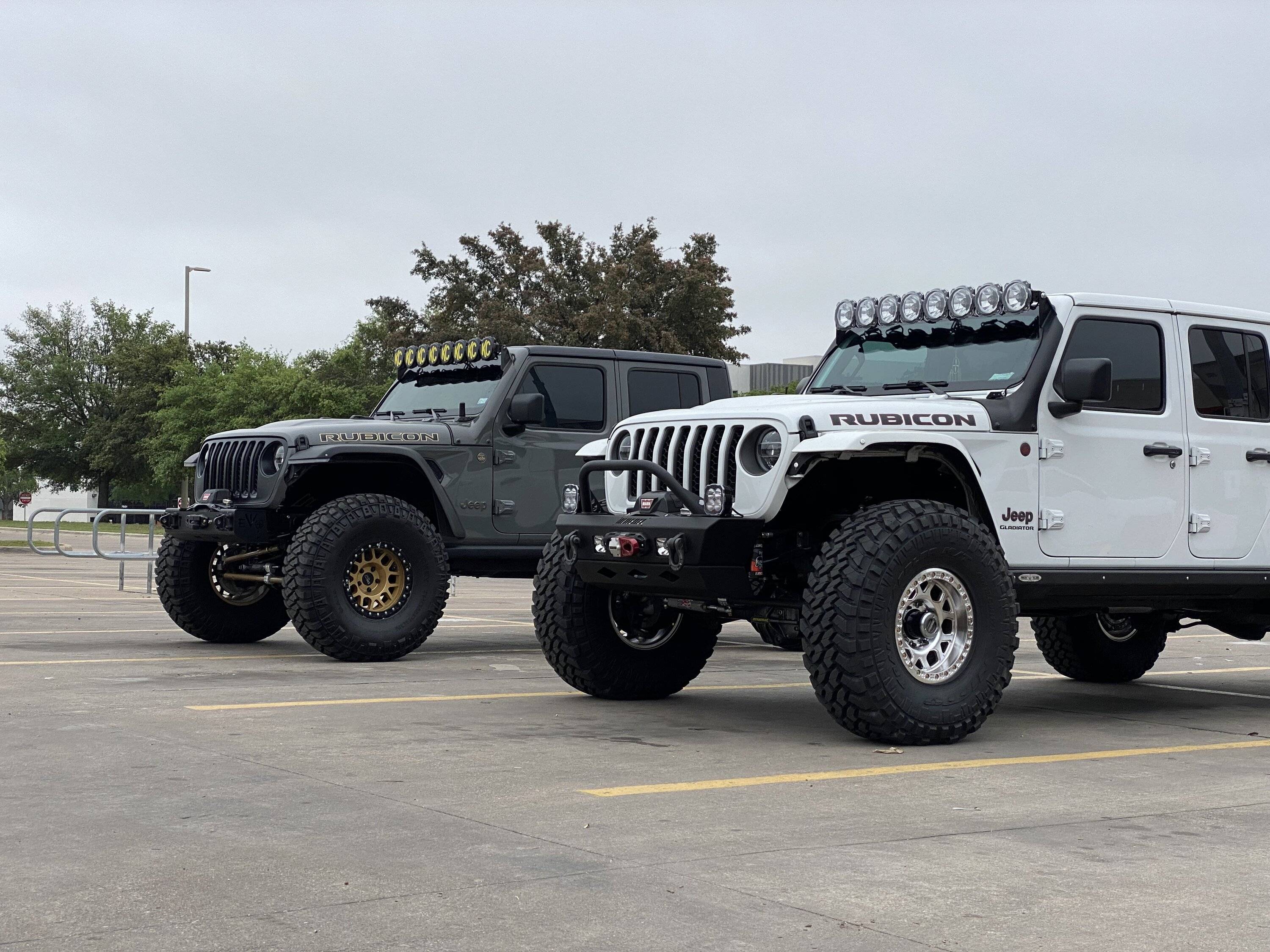 Jeep Gladiator Let's see your 40" Tires! IMG_1635