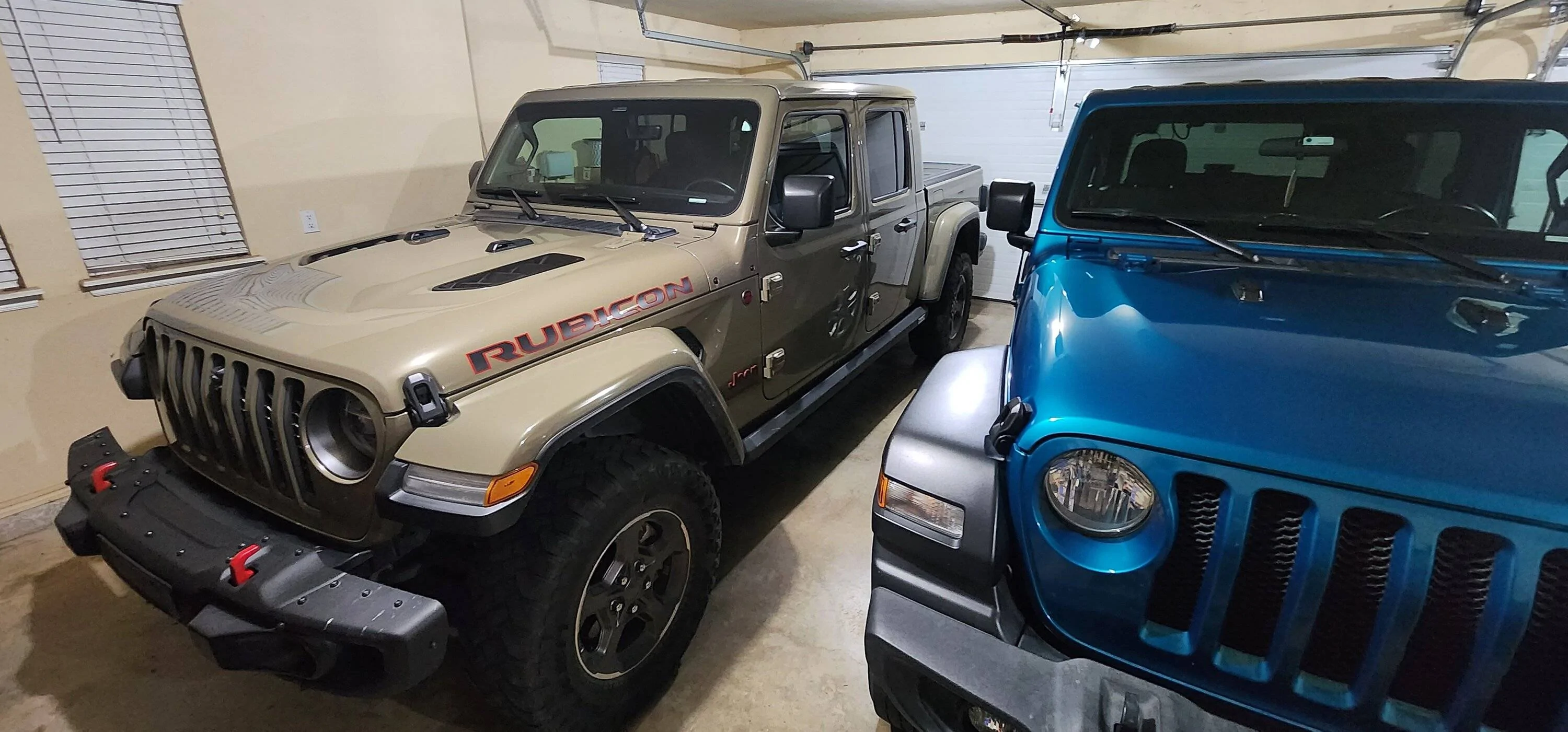 Jeep Gladiator Does anyone here have experience with Kanati Trail Hog A/T tires? 20230428_000051