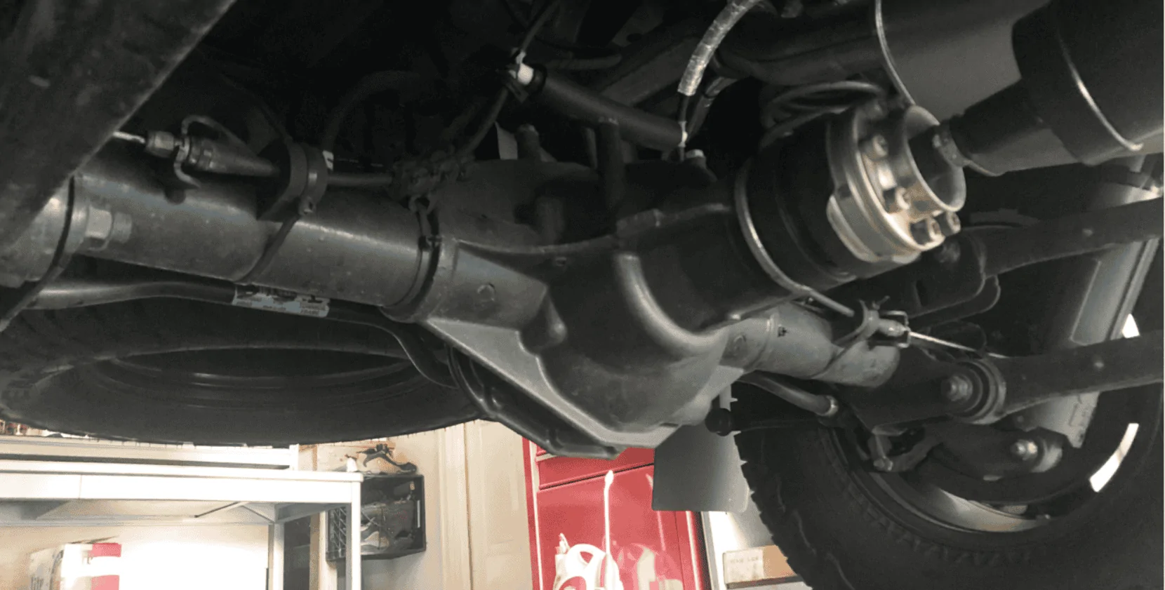 Jeep Gladiator Spray in Tub liner as underbody coating 1674222503497-png