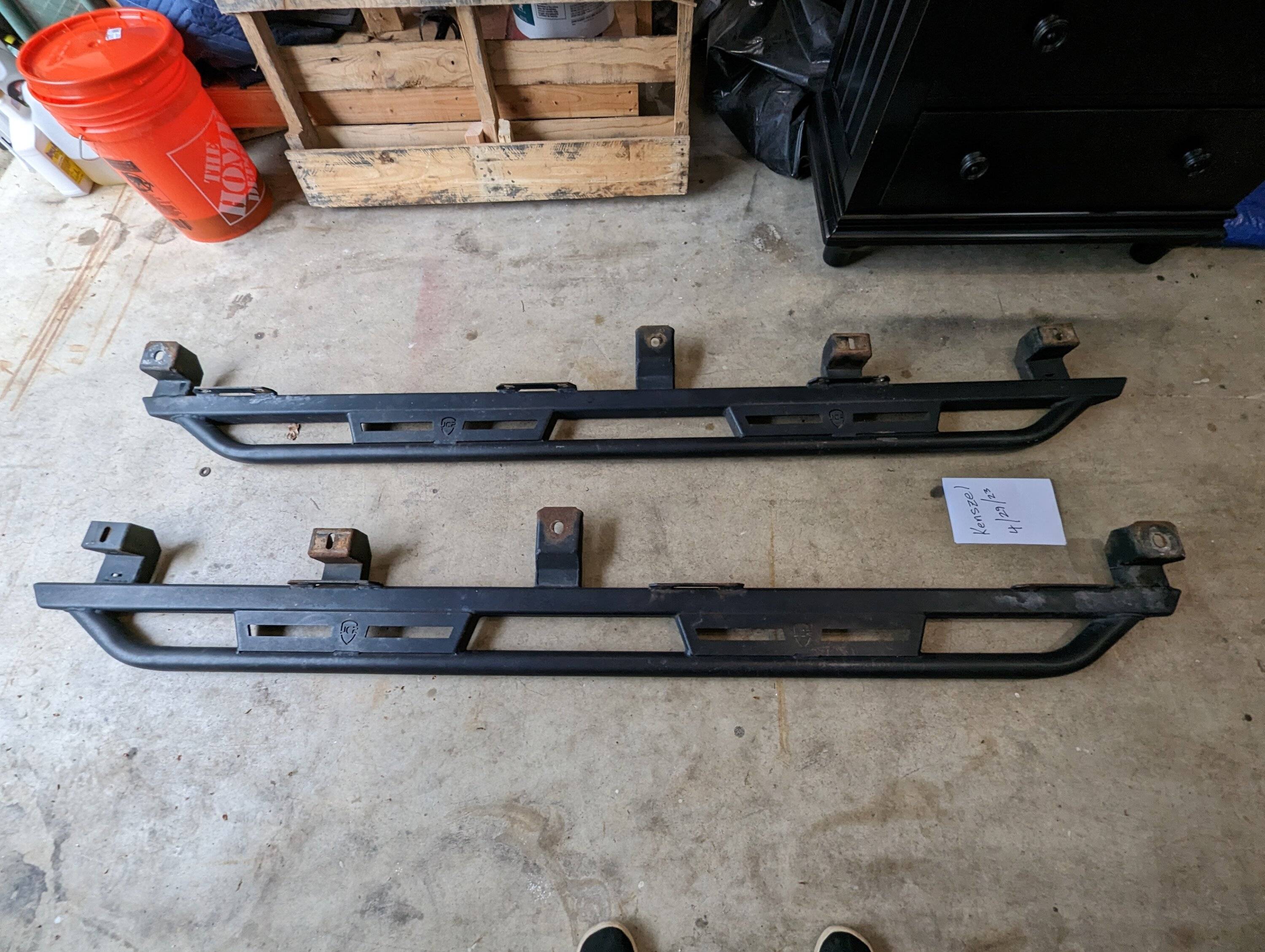 Jeep Gladiator JCR step/slider PXL_20230429_203941368