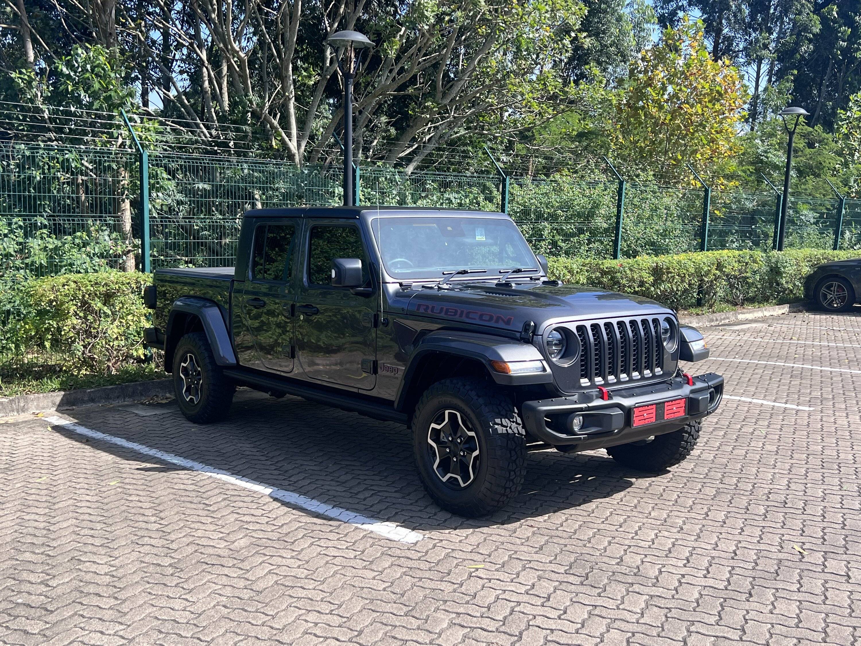 Jeep Gladiator Jeep Gladiator Rubicon tires in South Africa IMG_4735