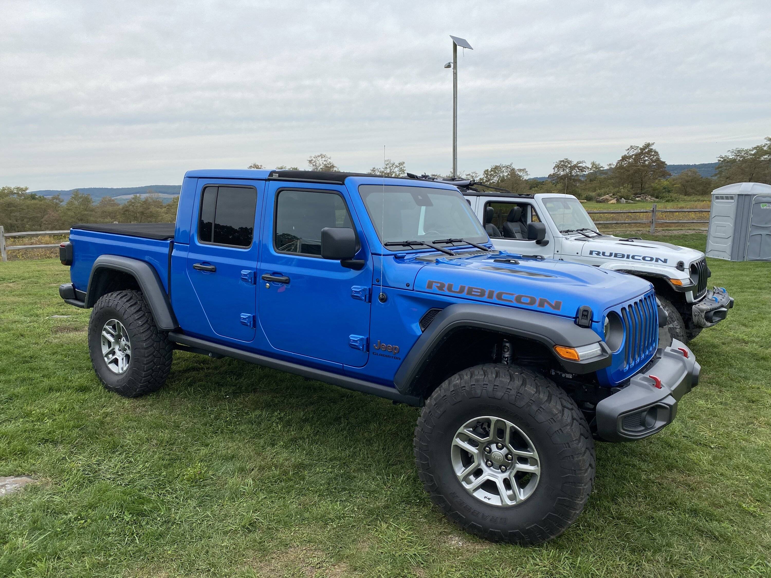Jeep Gladiator Wheel offset to get optimal tire poke? F52BAACB-7D76-4AA4-A4F5-95C9FED82064