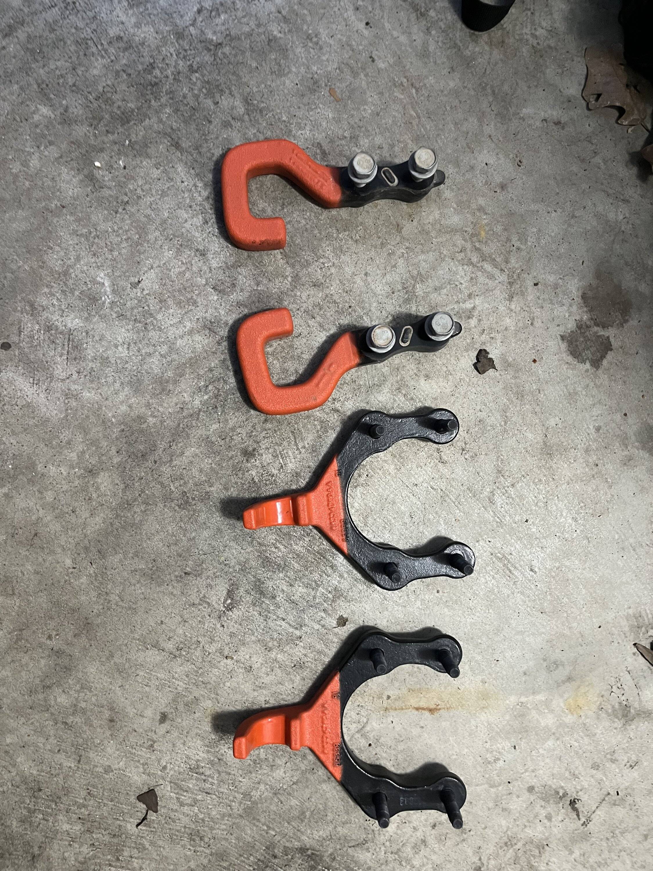 Jeep Gladiator Jeep Mojave Tow Hooks IMG_1604
