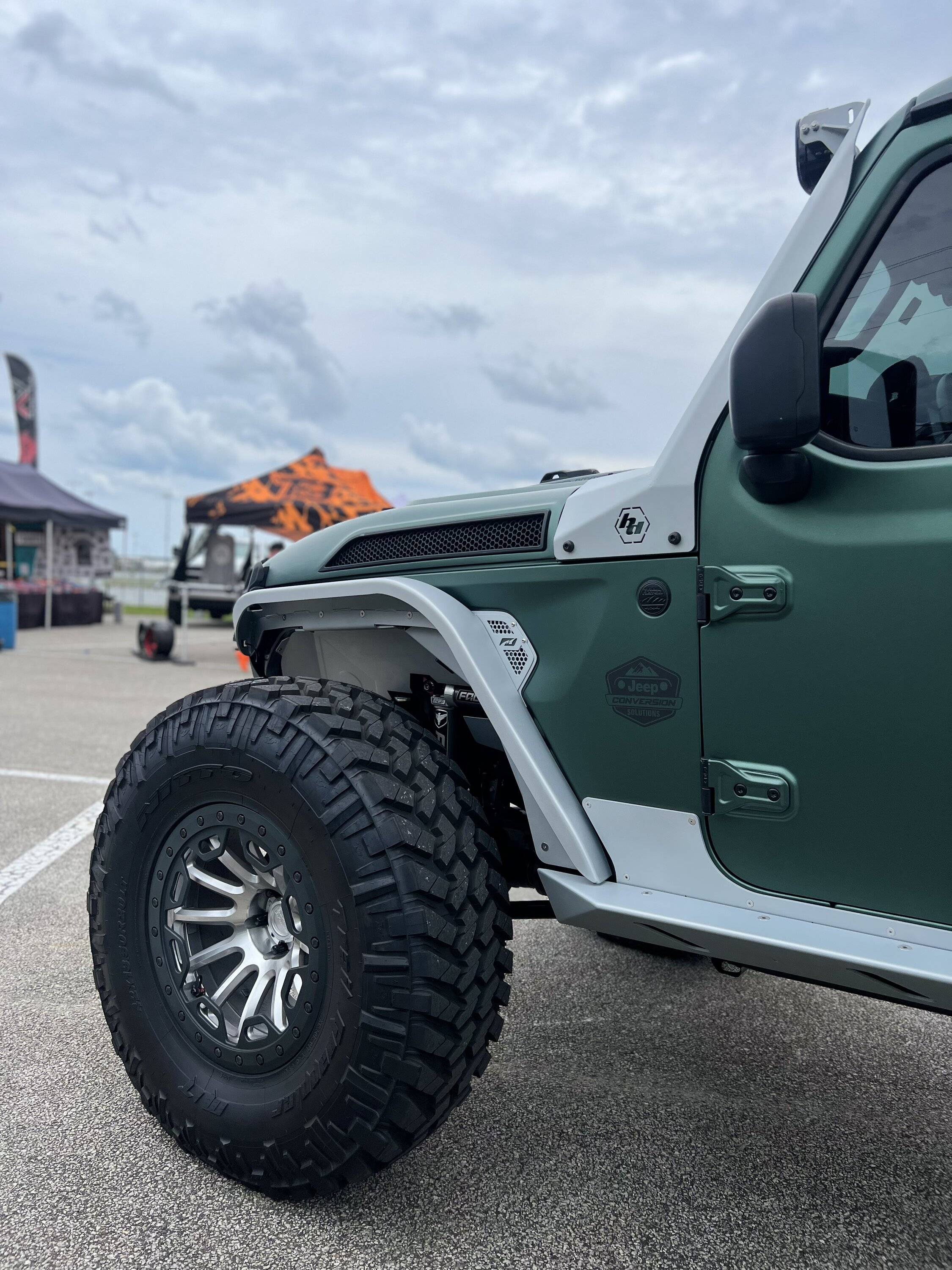 Jeep Gladiator Jeep Beach 2023 (Daytona Beach) – Post Your Photos! 40D10AF0-B6A1-41A7-826F-09AE8CDE4619