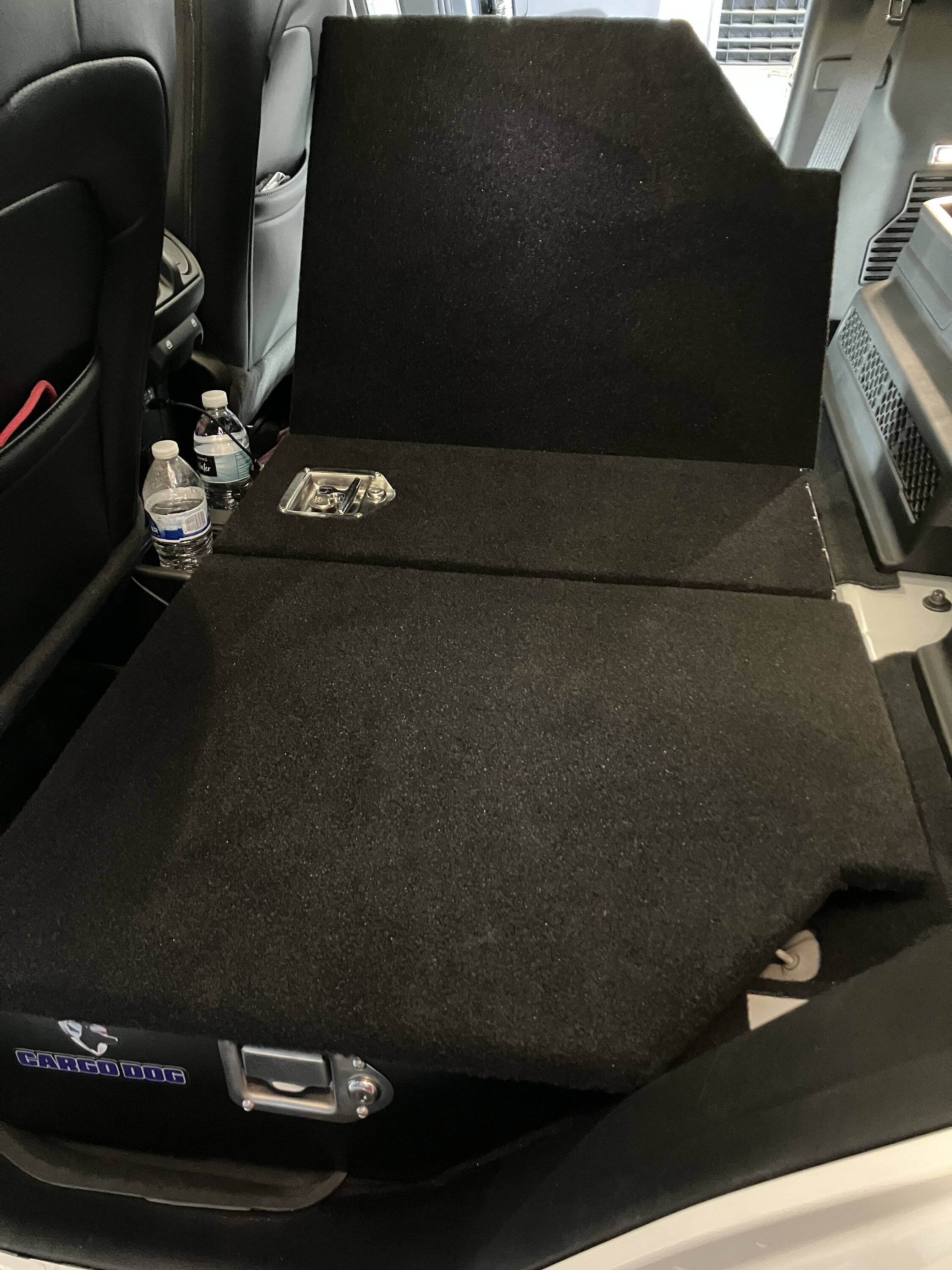 Jeep Gladiator Cargo Dog Rear Seat Delete IMG_4010