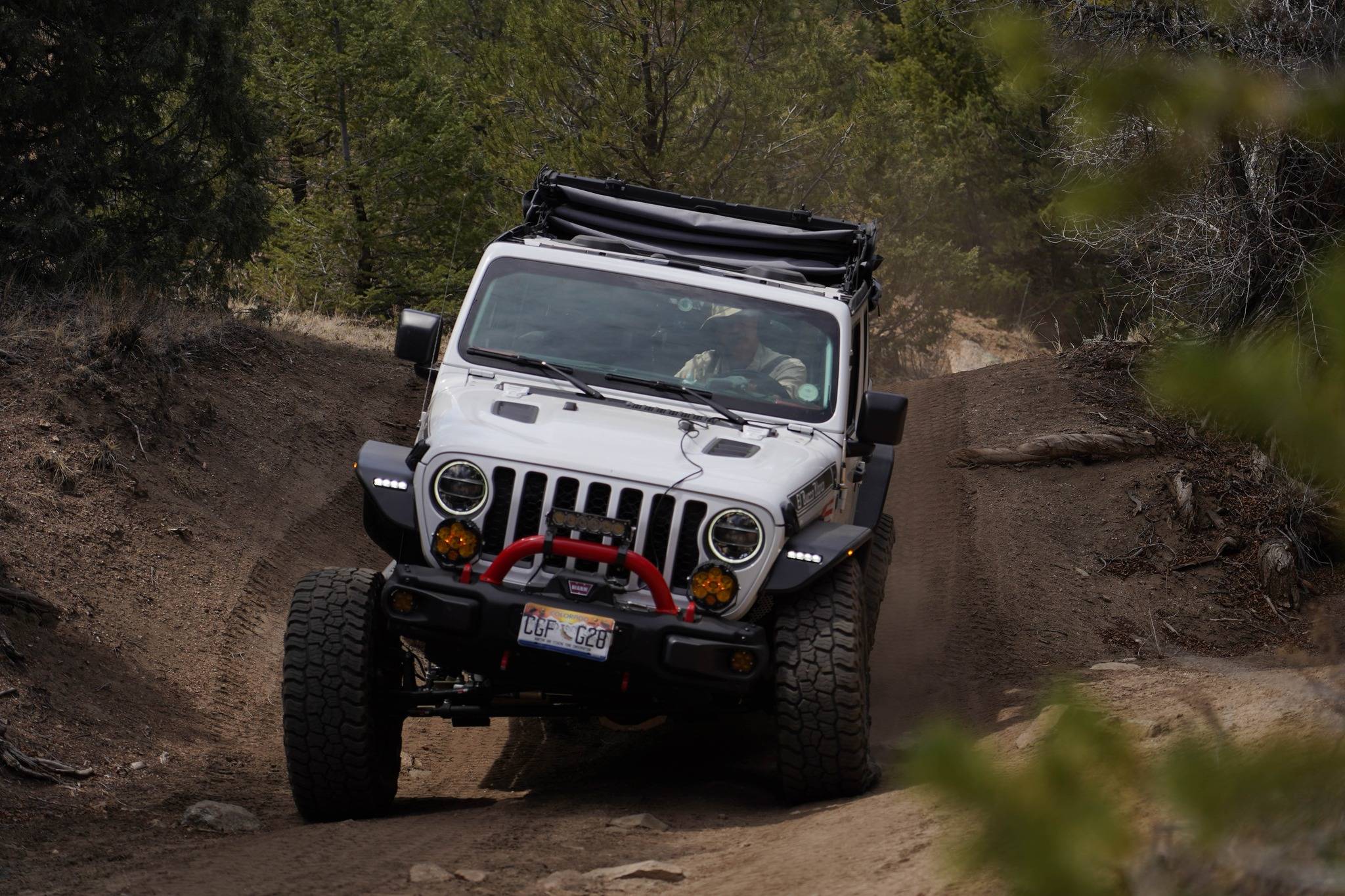 Jeep Gladiator Not a flat! 343945084_623101106007102_2076426261552469138_n