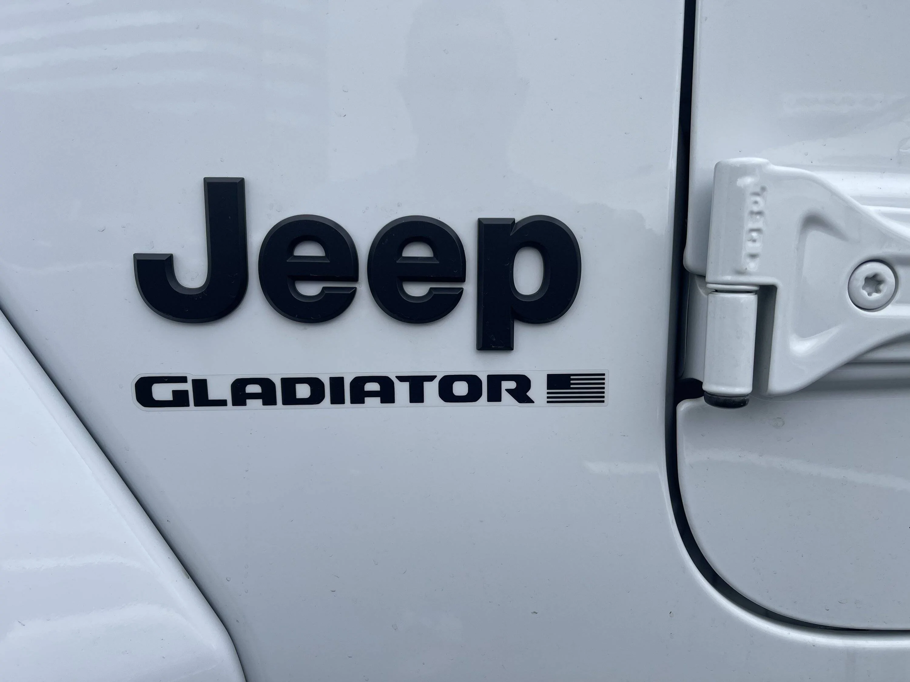 Jeep Gladiator What's New for 2023: Jeep Gladiator - Model Summary 6D2CAB37-497F-4D53-9922-48D706BFAEA6
