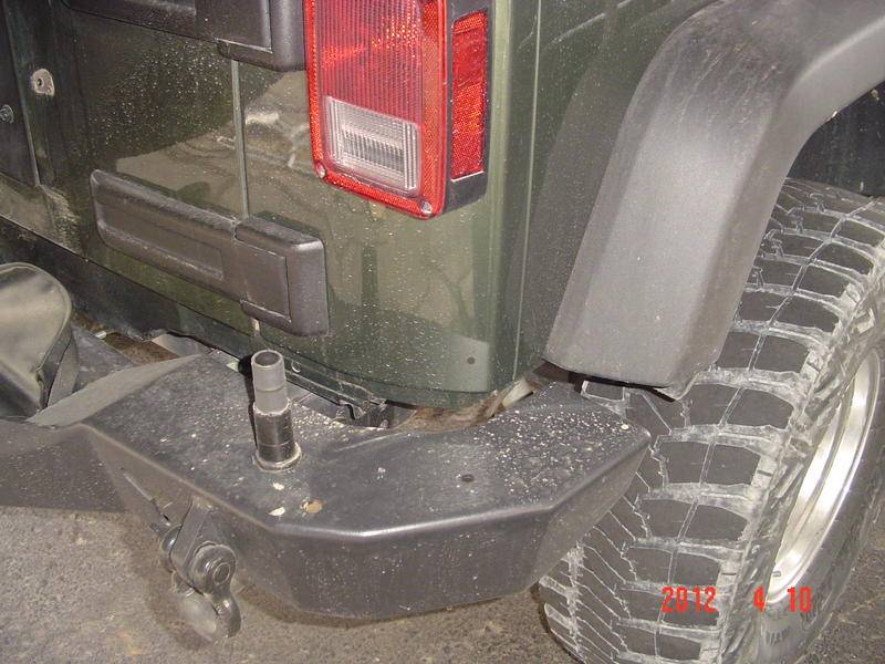Jeep Gladiator GMRS / CB antenna locations - near A pillar or mid point on hood attachment
