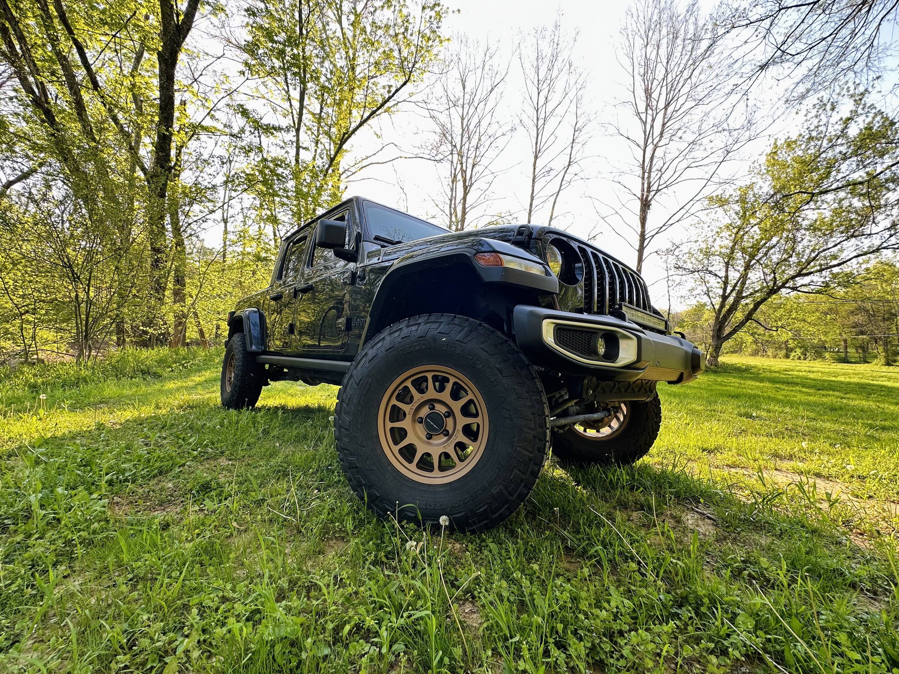Jeep Gladiator Why does it bother me? IMG_3582