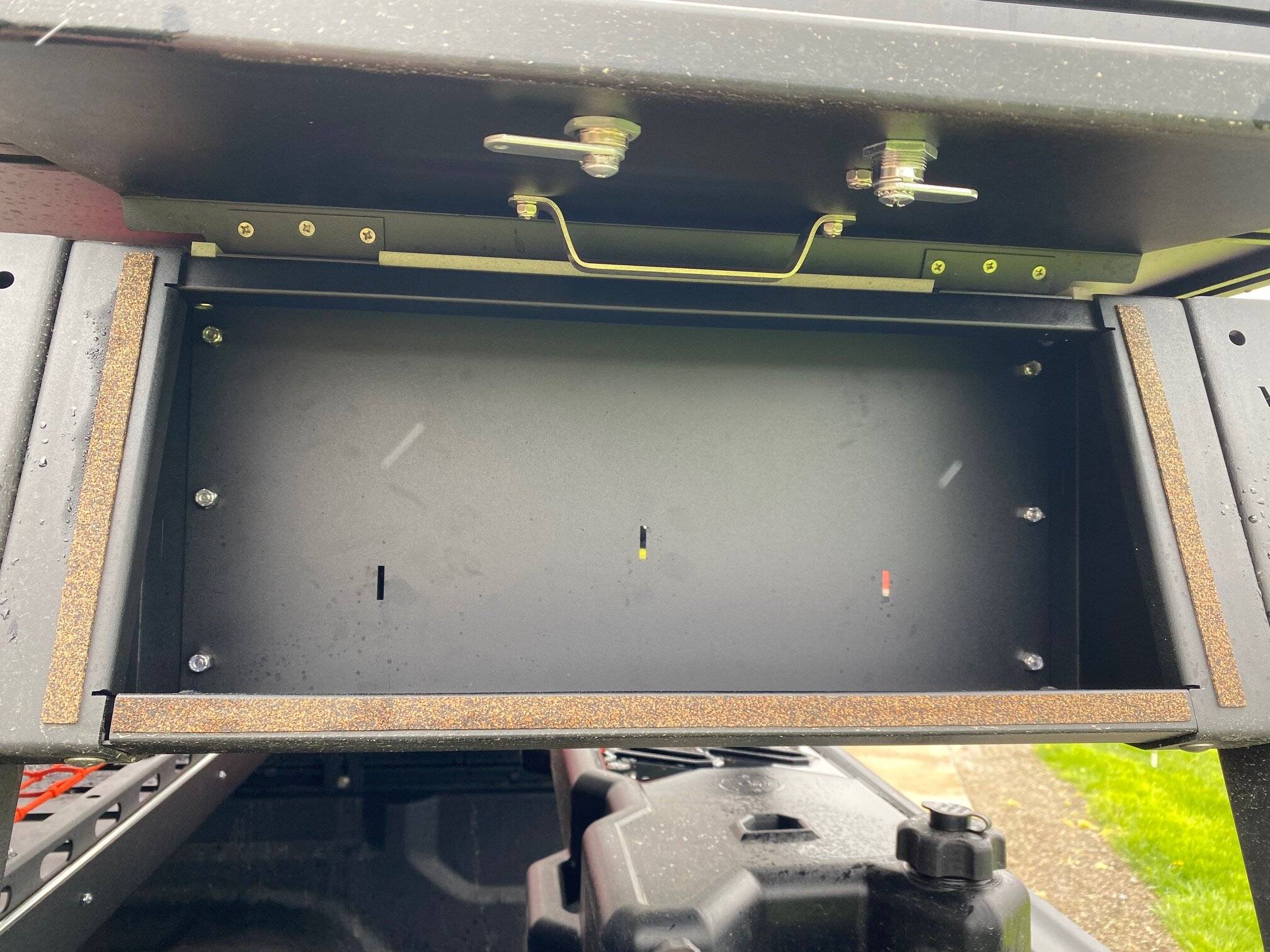 Jeep Gladiator Brand New VRS Bed Rack System by KB Voodoo! (photo heavy) IMG_6221