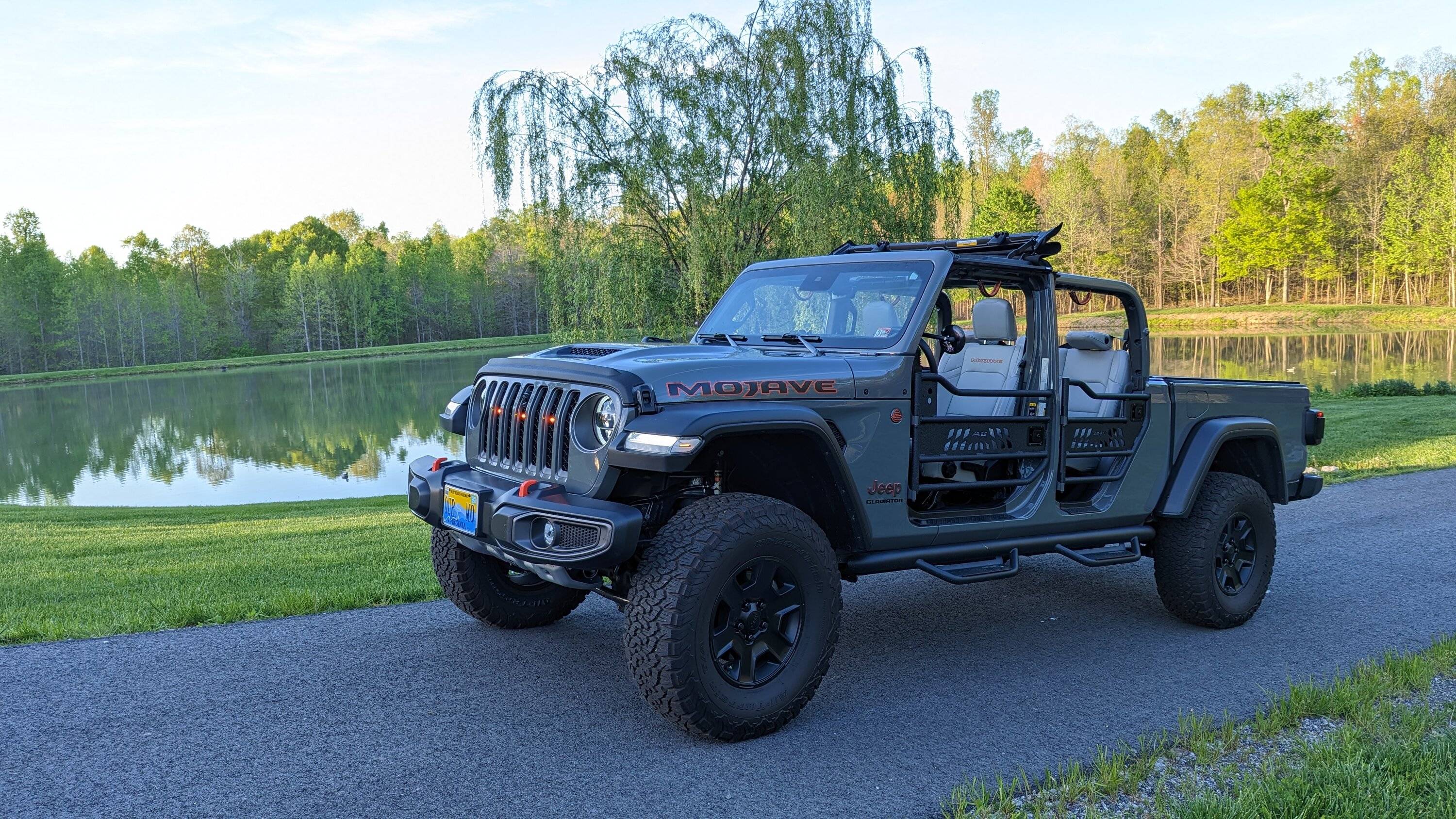 Jeep Gladiator 35" Wheel & Tire Combos - Let's see 'em! PXL_20230413_230559878