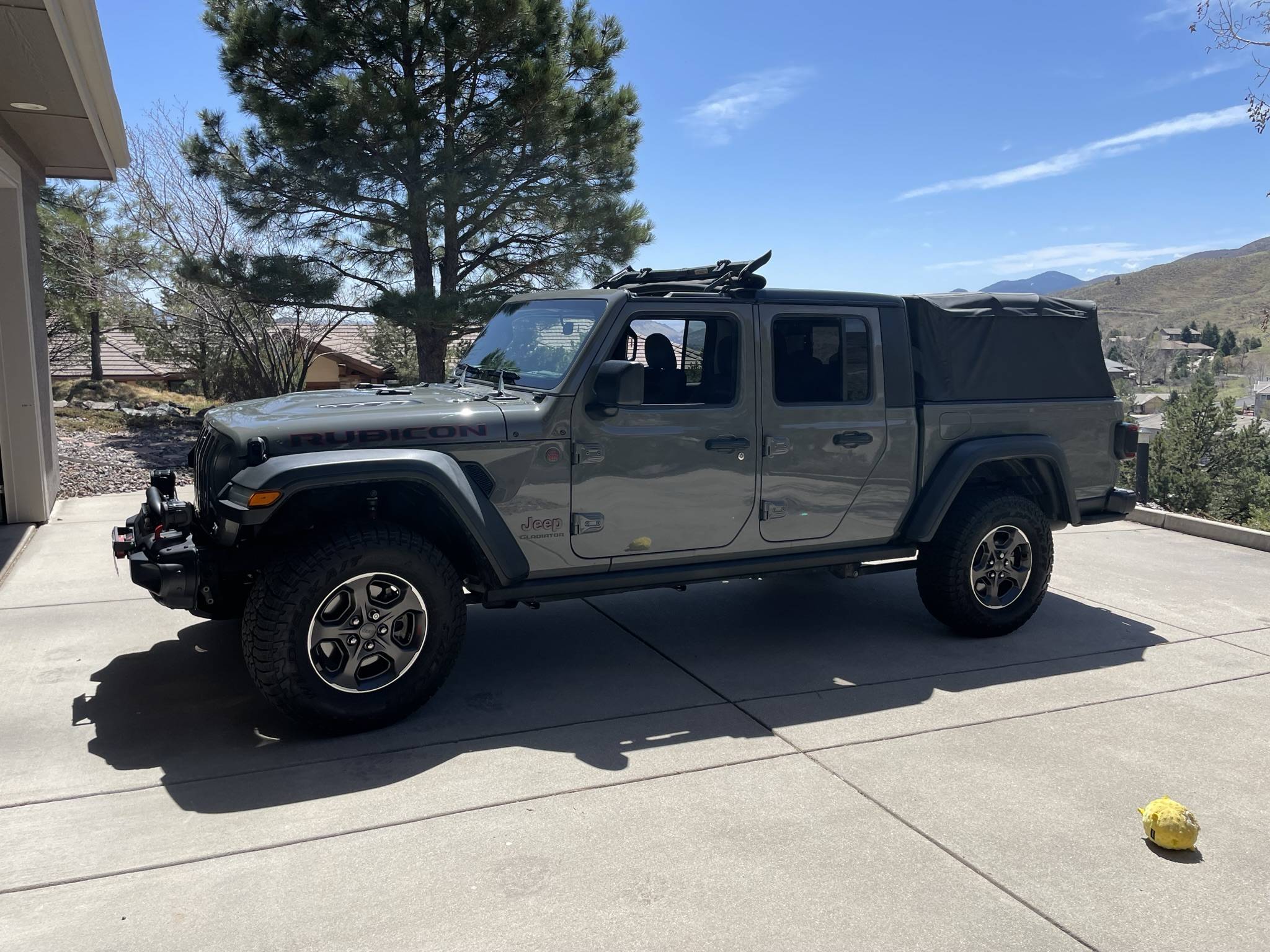 Jeep Gladiator STING GRAY Gladiator JT Club IMG_3631
