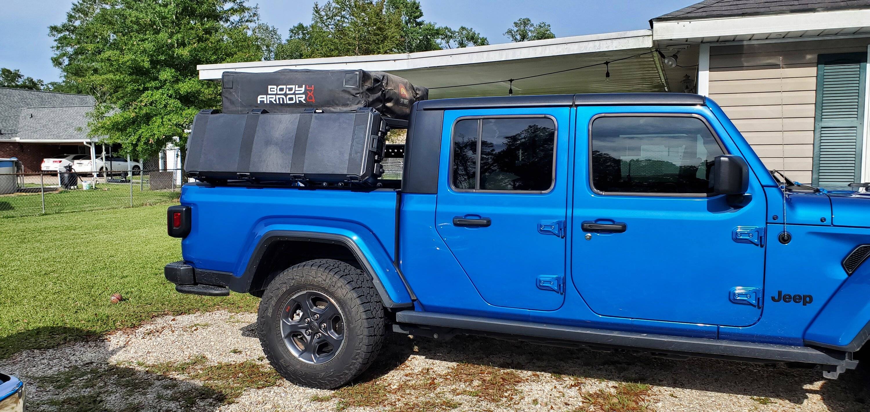 Jeep Gladiator Chris's Sport S Max Tow - Boring Daily 'Build' 20230416_165556