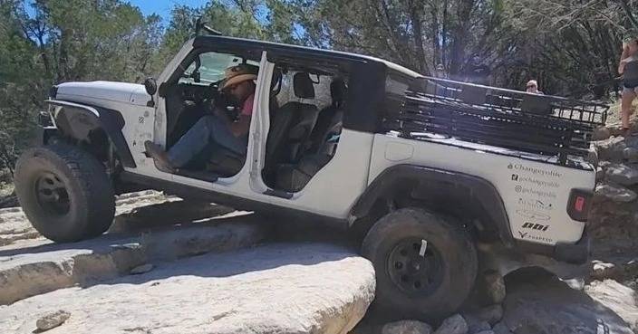 Jeep Gladiator Talk to me about Fenders. 336469800_171322095747806_3847911434774807358_n