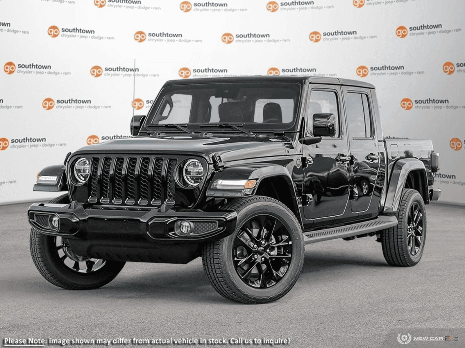 Jeep Gladiator What is "premium front bumper with gloss black accents" ? 1683290301591