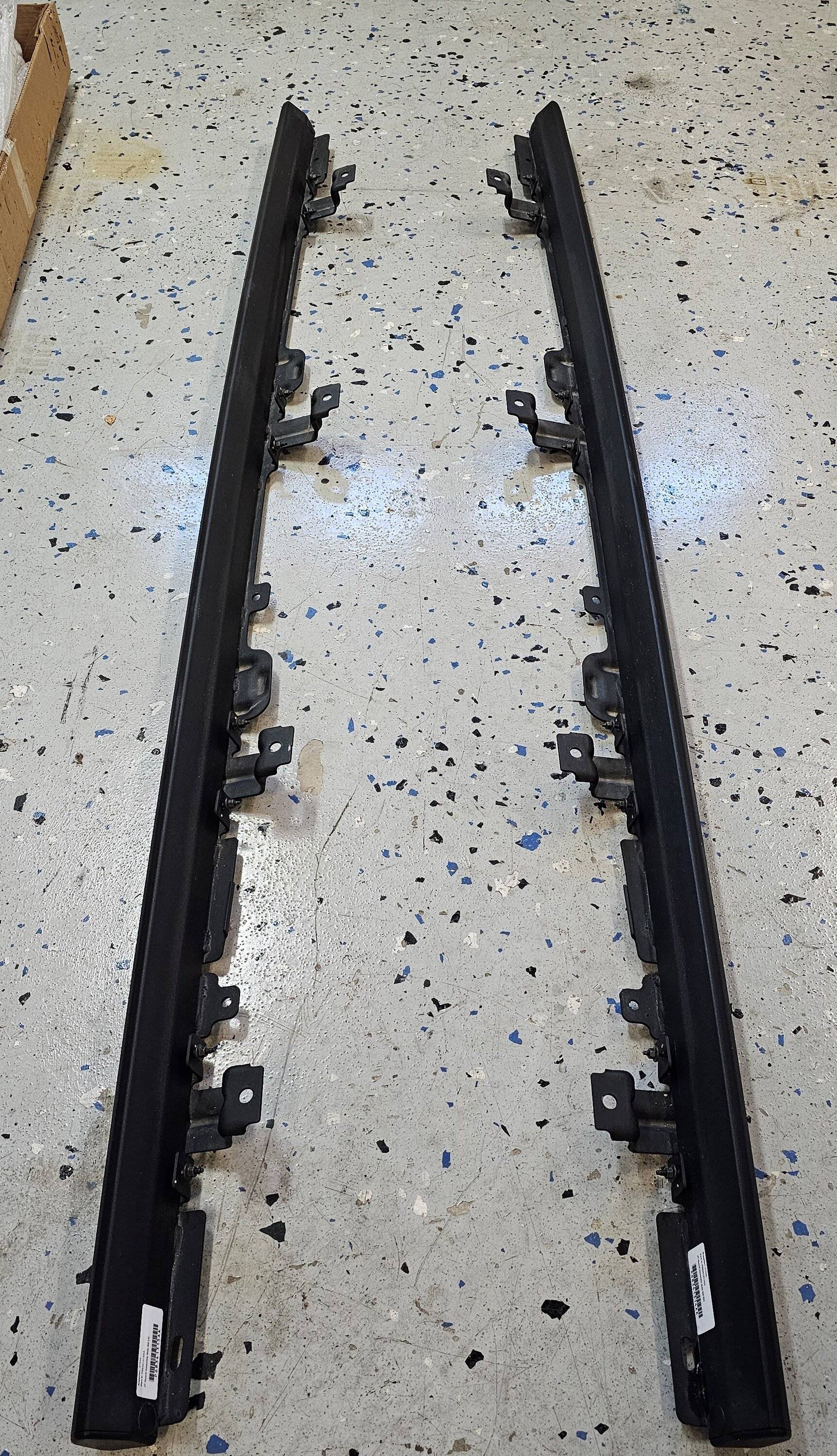 Jeep Gladiator JT Rubicon Rock Rails Take-offs Rubicon Rock Rails 2