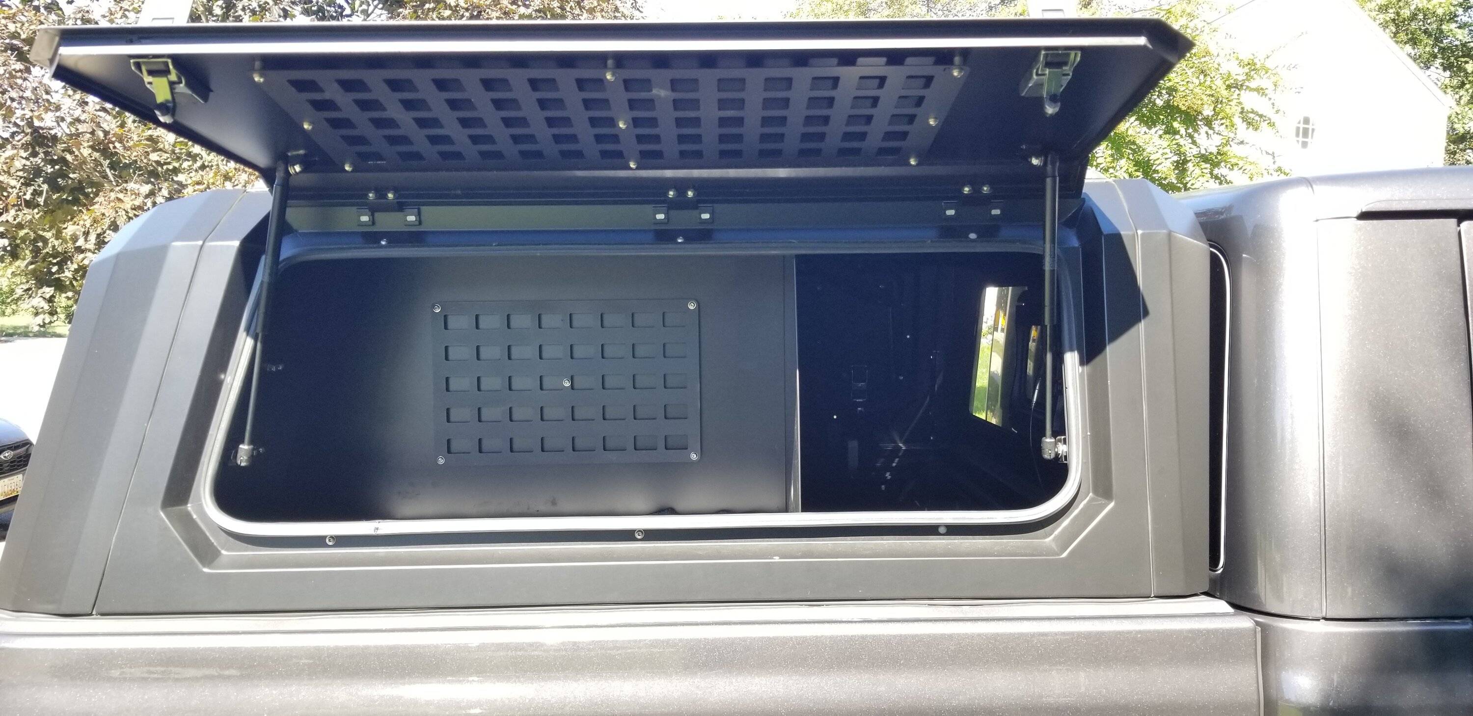 Jeep Gladiator Smart Cap Half-Bin EVO Series, Gladiator, Right Side Mount SA070614 Smart Cap Half Bin 5