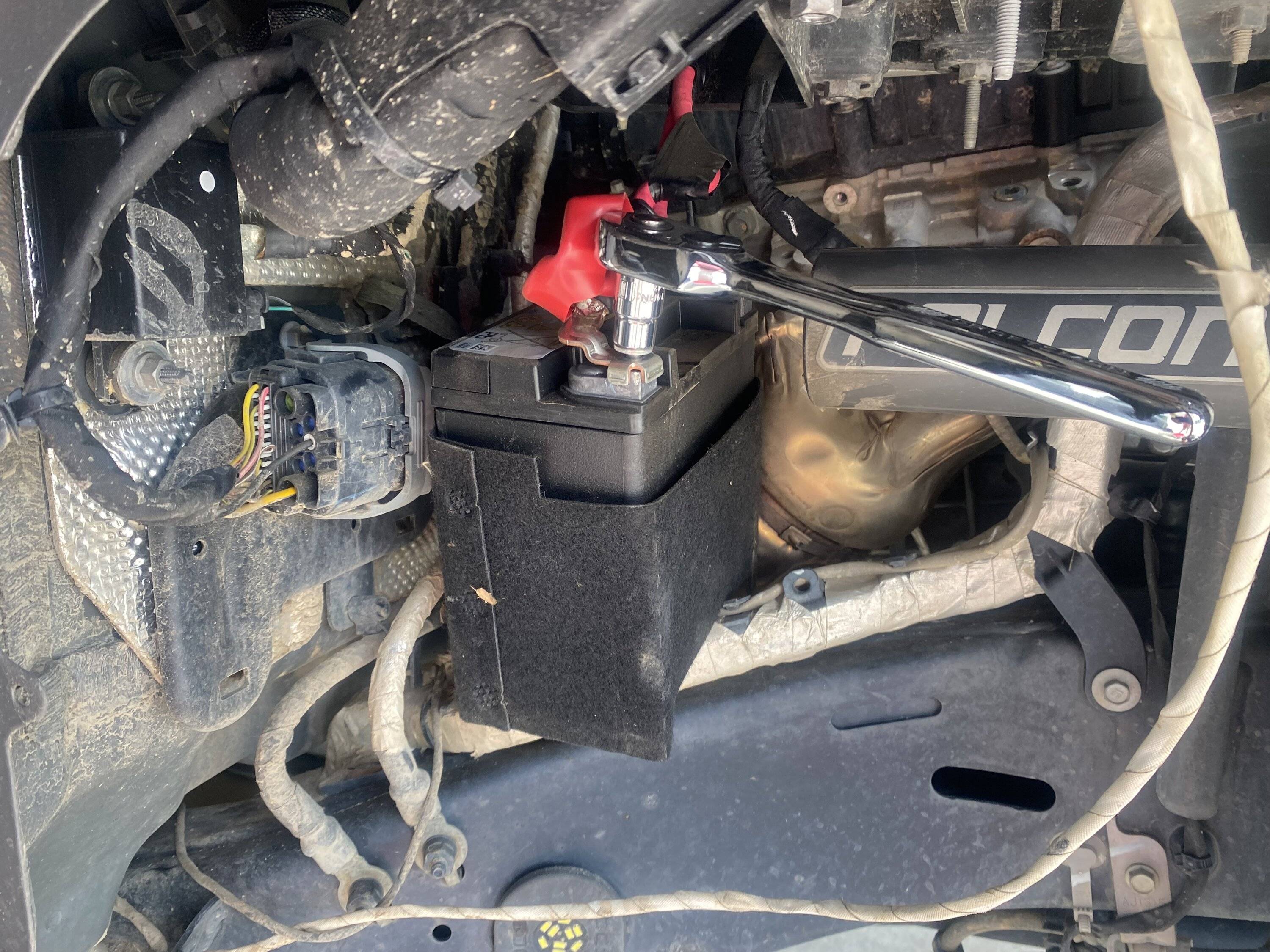 Jeep Gladiator ESS Not Avail, battery charging - dealer cant find problem IMG_7696