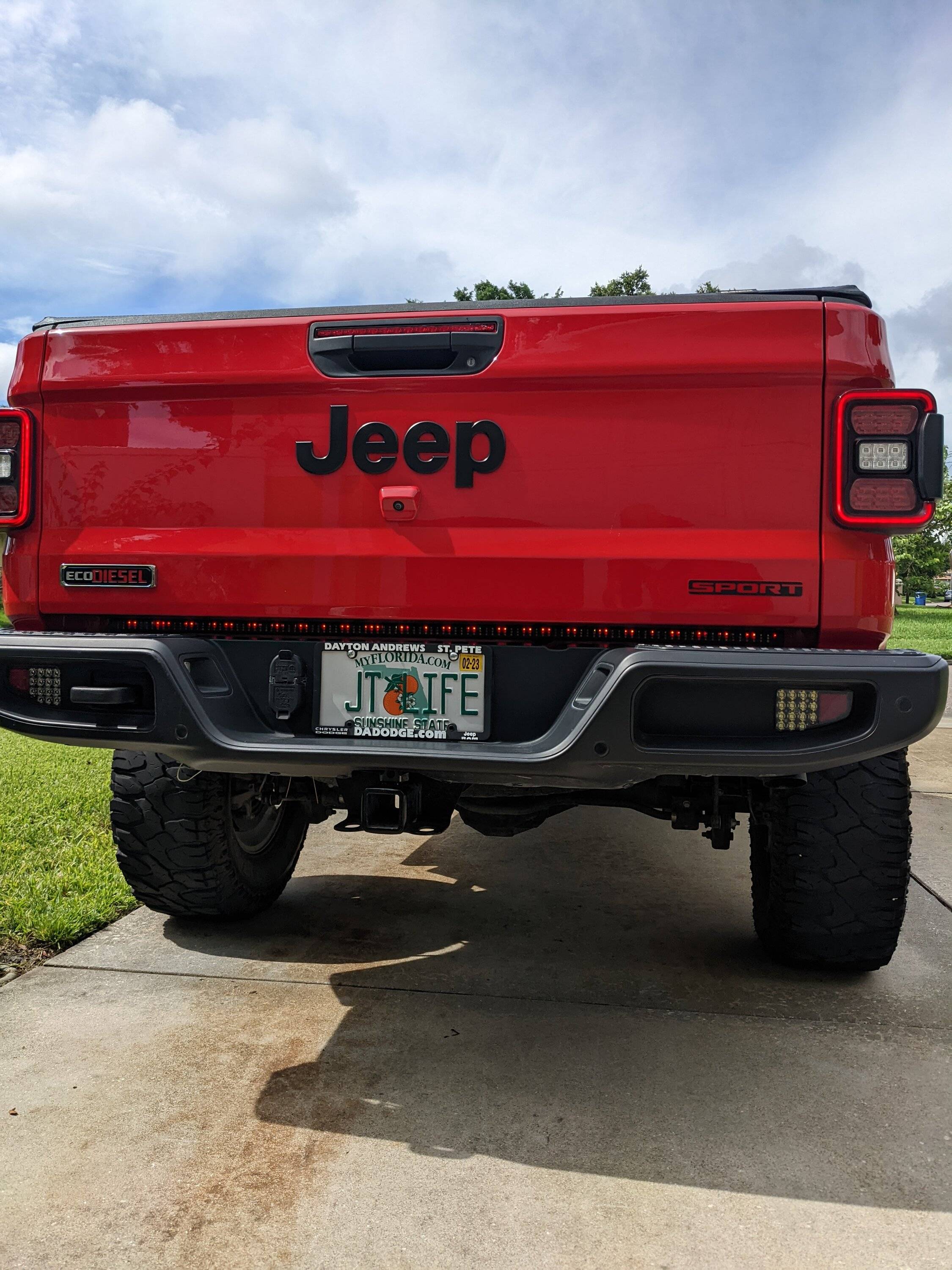 Jeep Gladiator EcoDiesel badge PXL_20220711_202511961