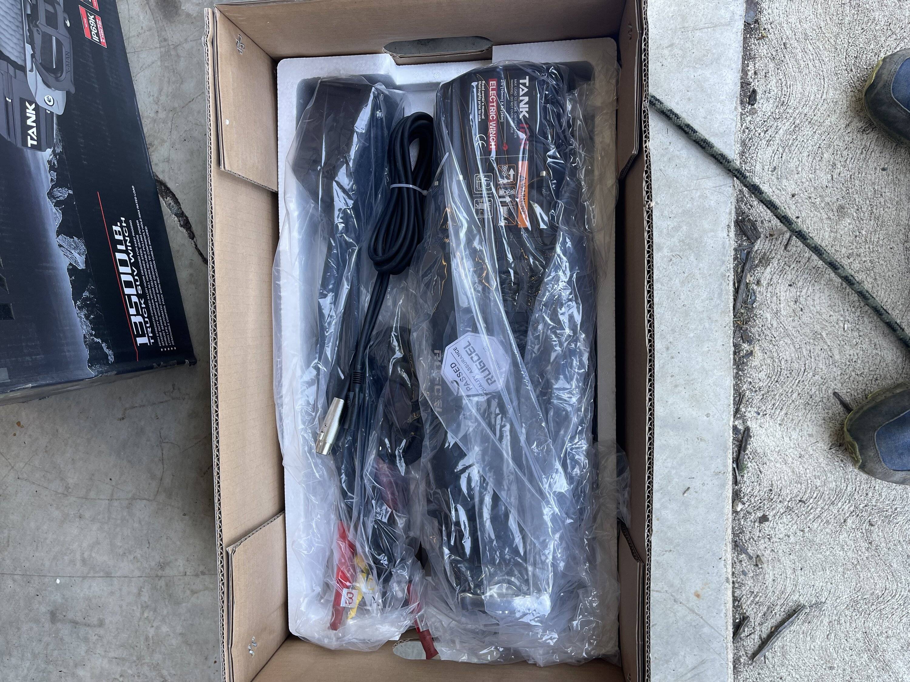 Jeep Gladiator Rugcel Tank Unboxing and Initial Impressions IMG_9067