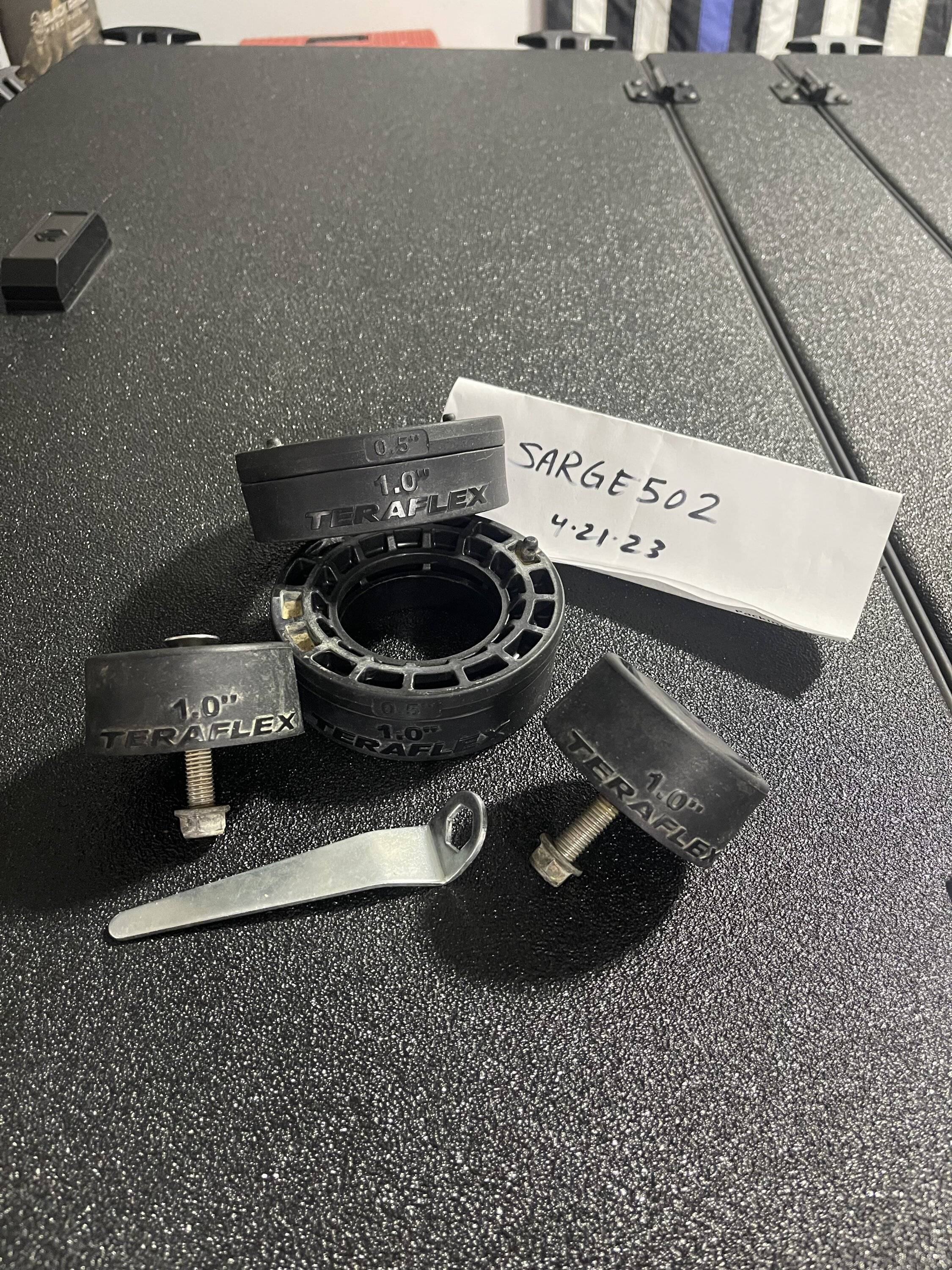 Jeep Gladiator Leveling kit or lift kit for my 22 High Altitude to fit these 35's IMG_6384