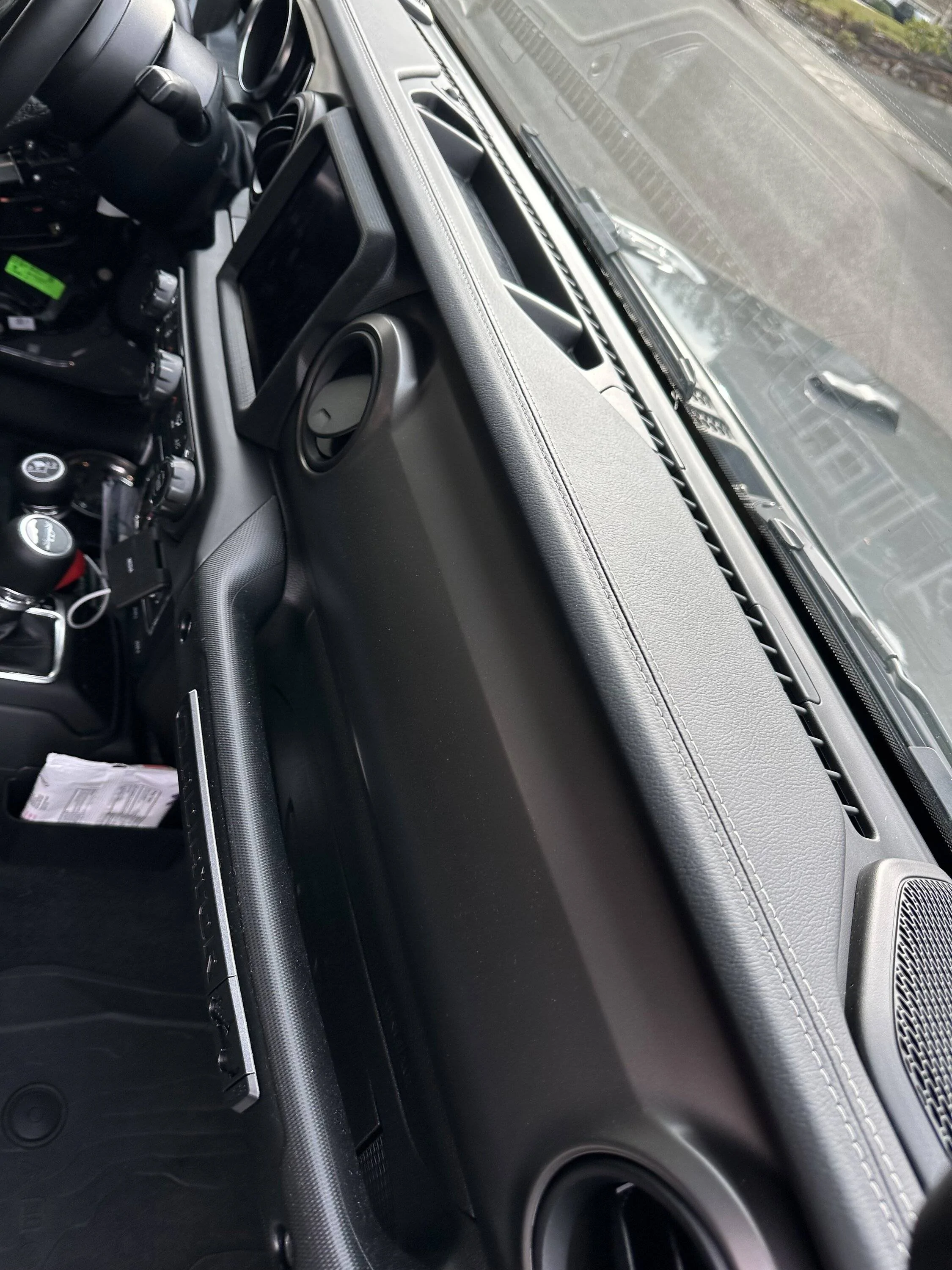 Jeep Gladiator Mojave leather Door Armrest fitment IMG_0353