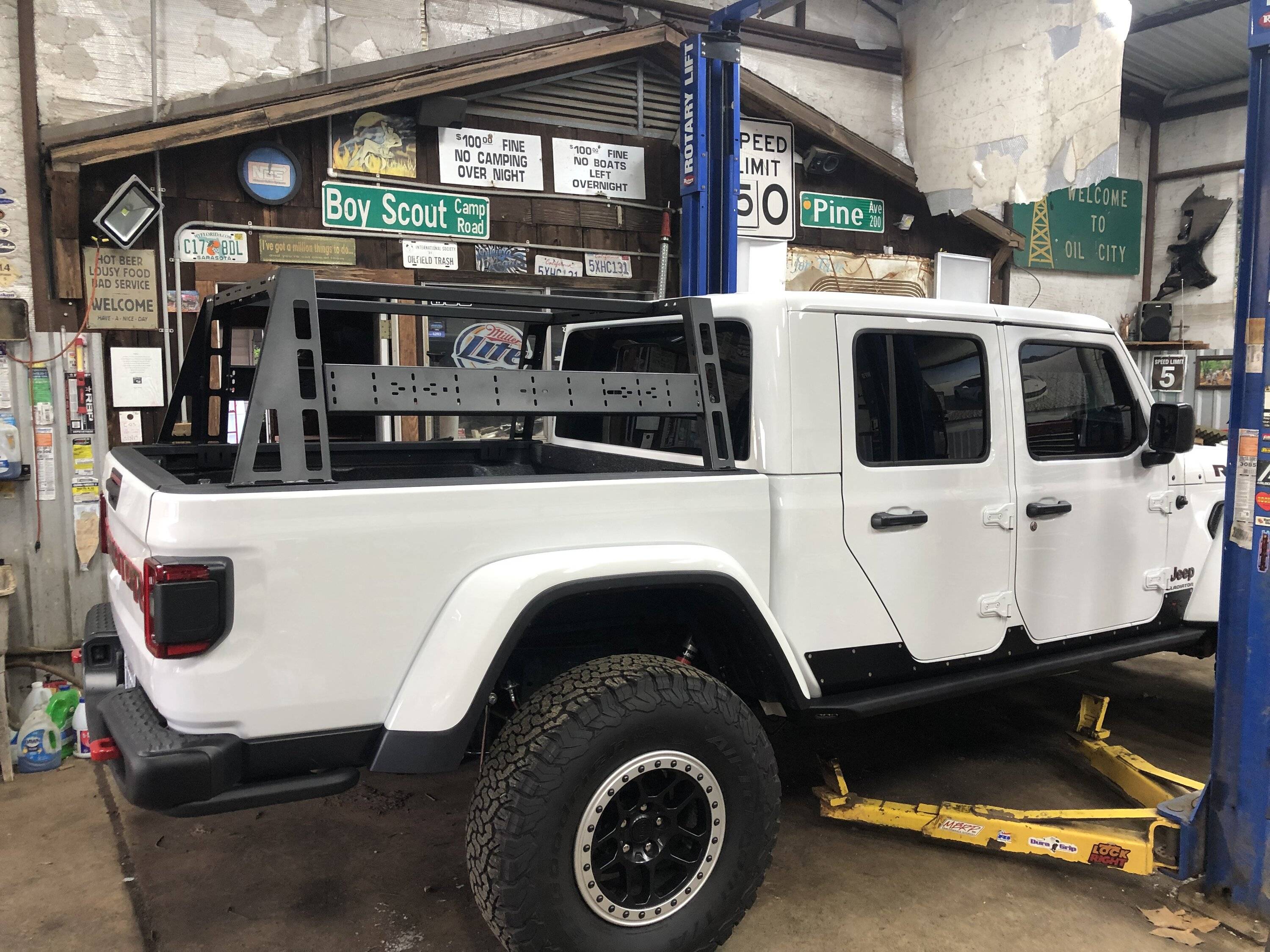 Jeep Gladiator Bed Rack Suggestion BDAA8668-7964-4324-B197-BC57A381262B