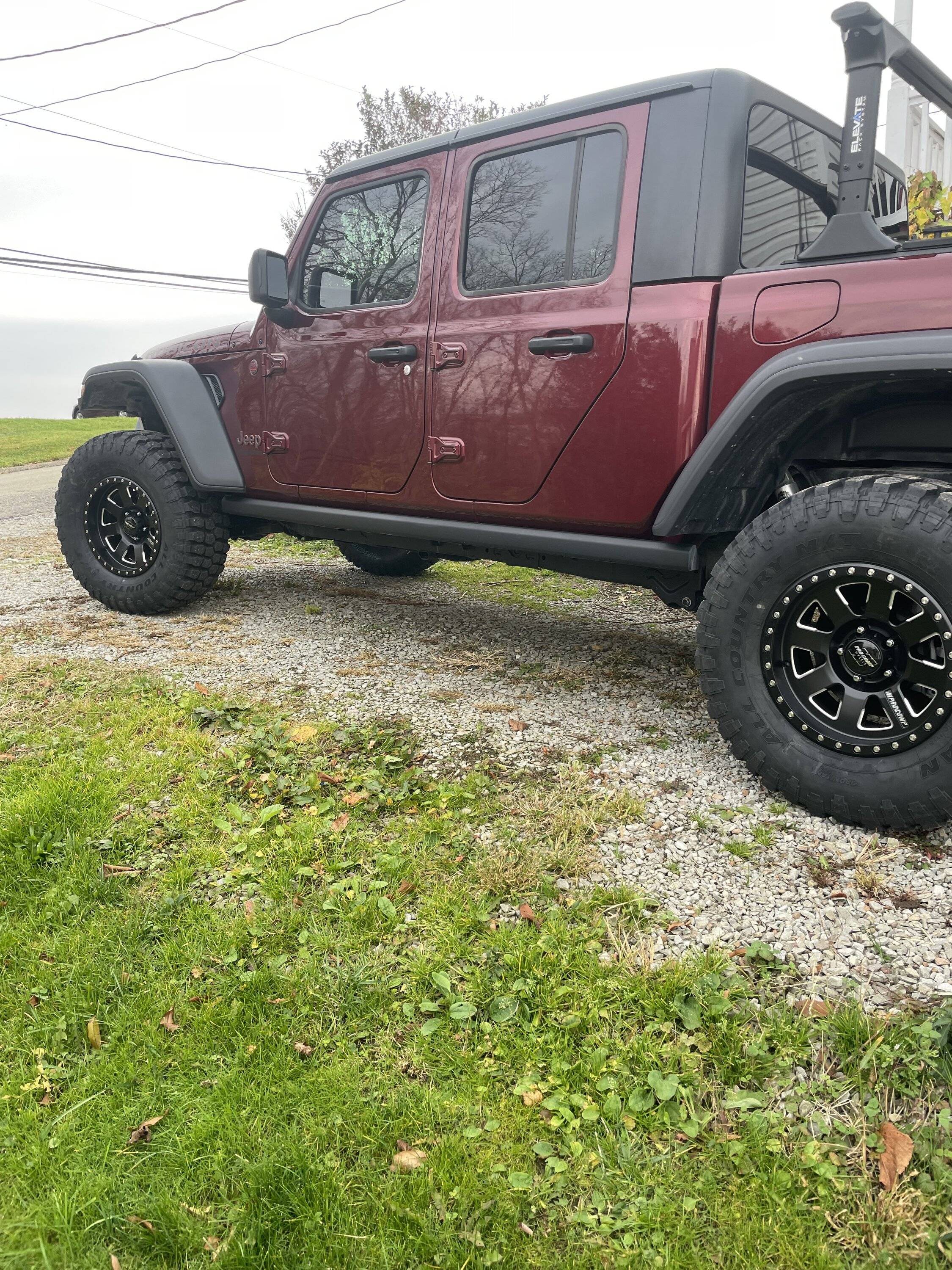 Jeep Gladiator 35" Wheel & Tire Combos - Let's see 'em! IMG_5006