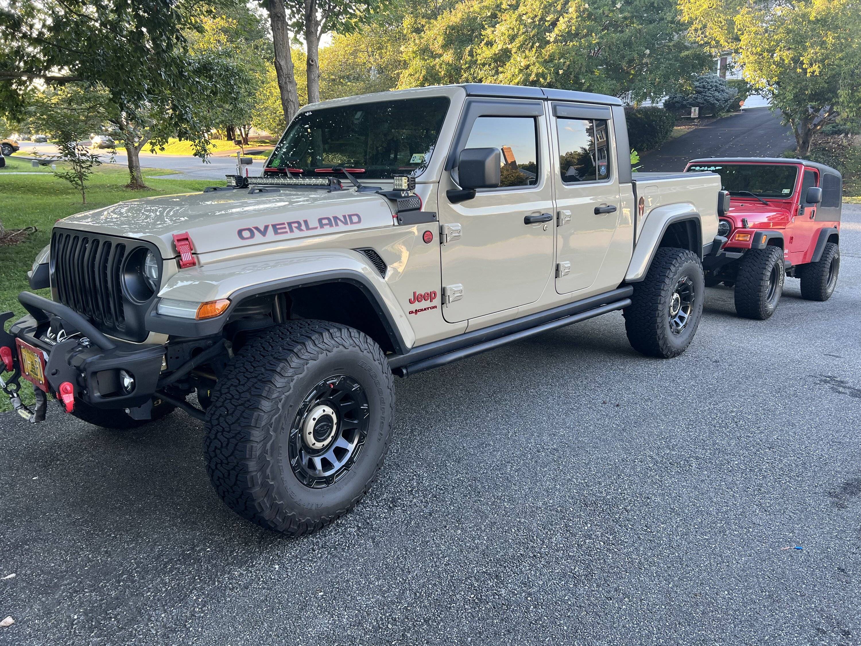 Jeep Gladiator 35" Wheel & Tire Combos - Let's see 'em! tempImagejzPoOf