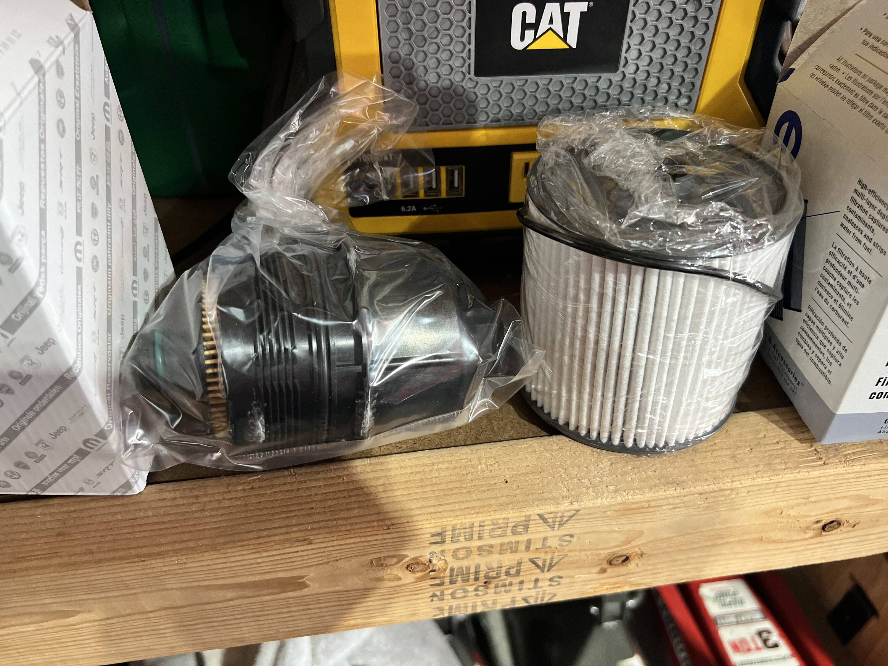 Jeep Gladiator Diesel oil filter. 70527806940__14099A75-7880-4829-8390-E35563F601F3