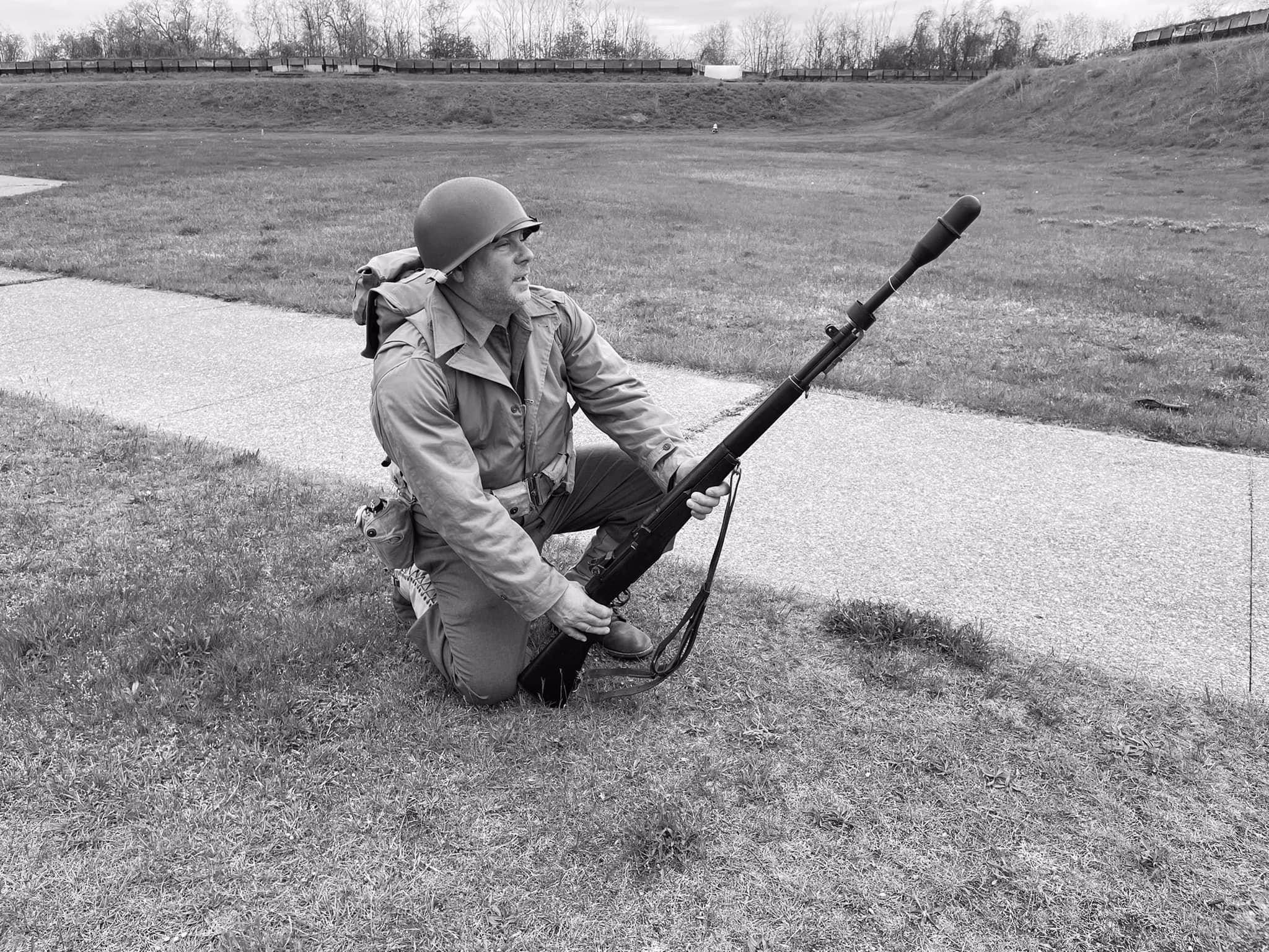 Jeep Gladiator Gun guys (and gals) M1 dummy grenade launch