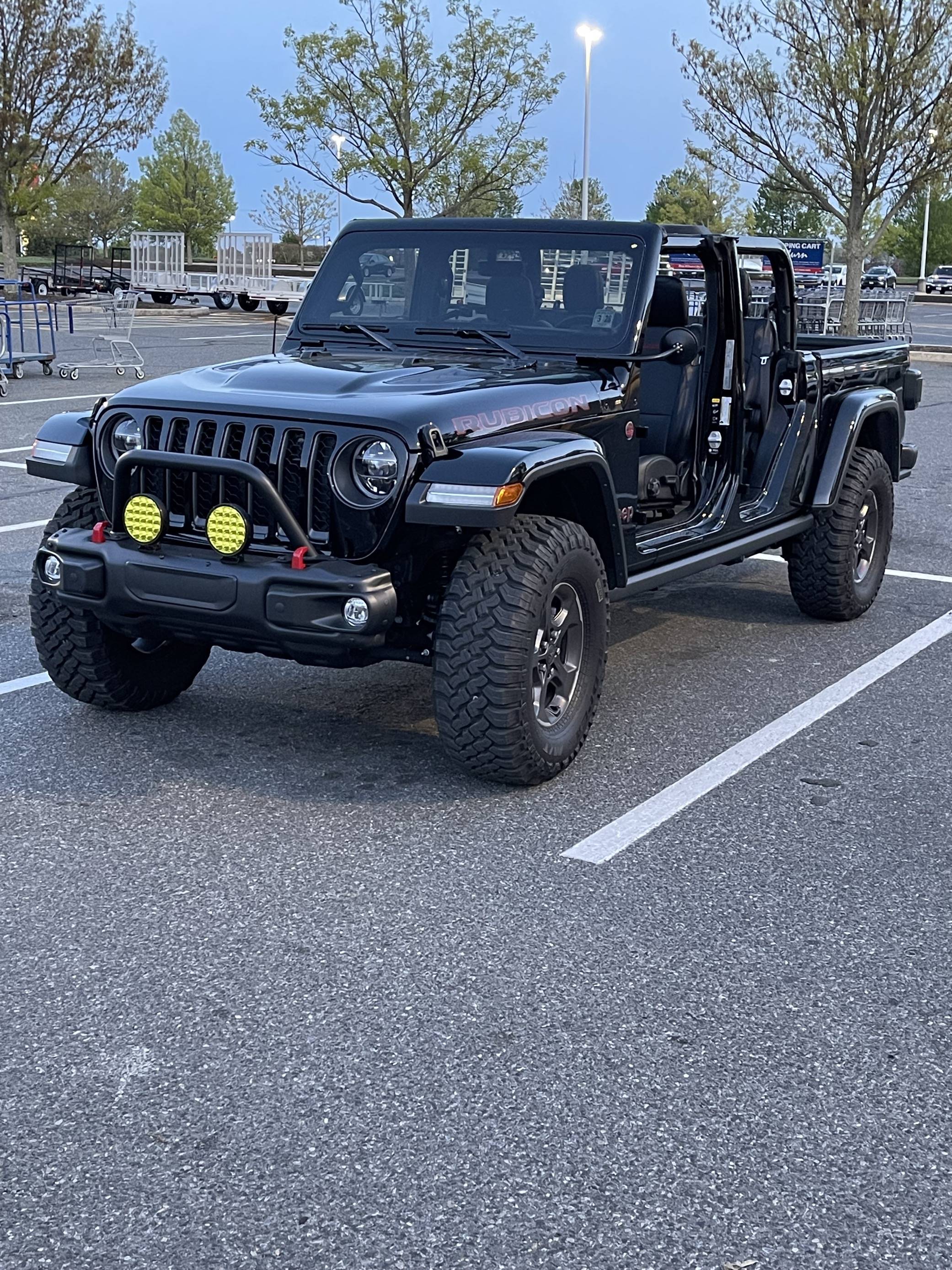 Jeep Gladiator Gladiator = Tank! MicrosoftTeams-image (5)