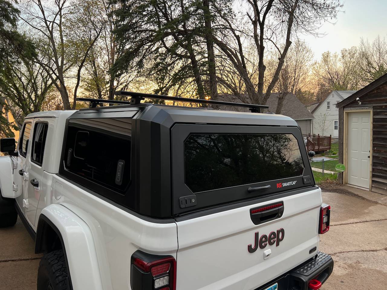 Jeep Gladiator RSI SmartCap Evo w/bars -- Minnesota IMG_1954